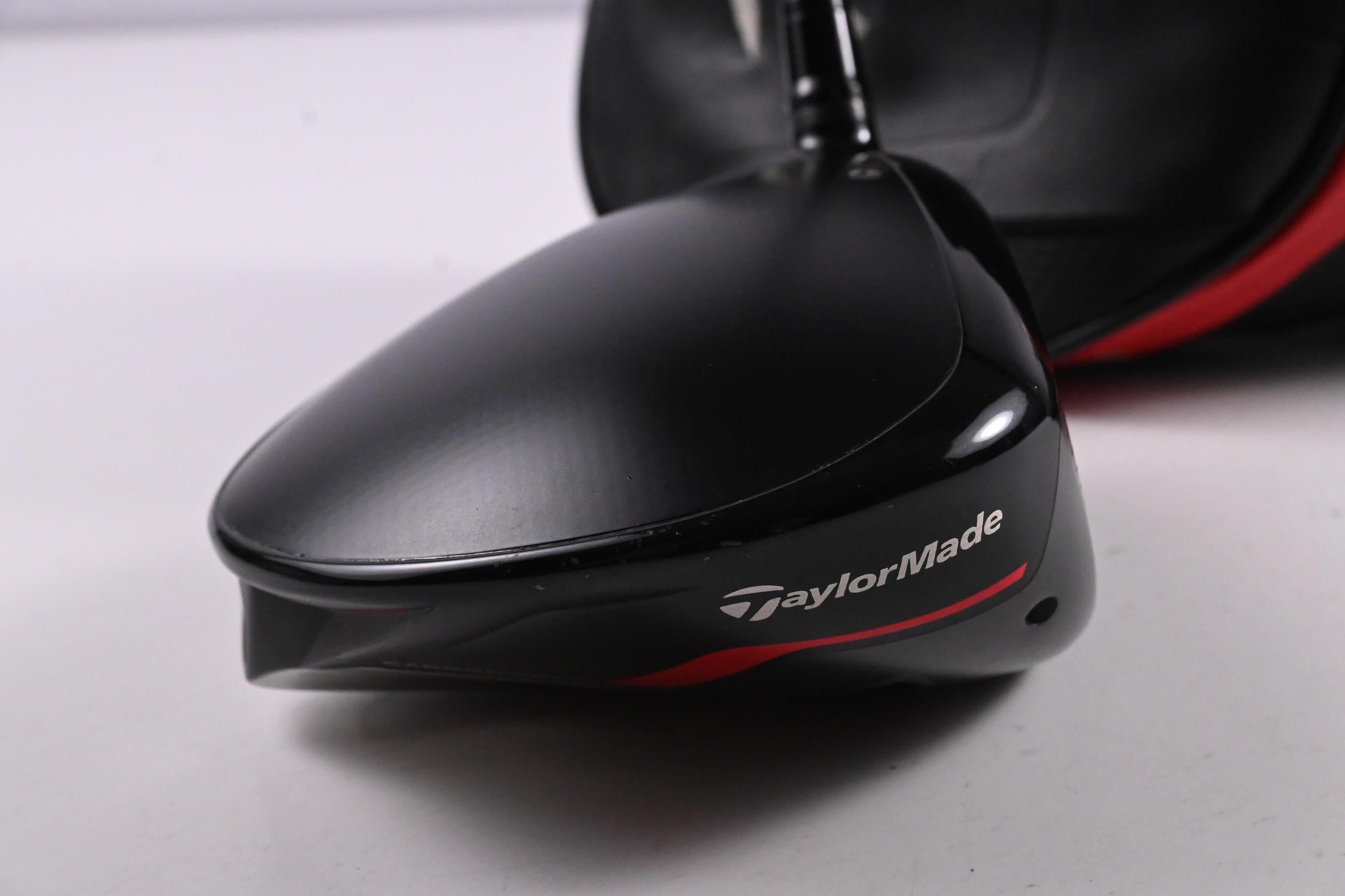 Taylormade Stealth Plus Driver / 9 Degree / Regular Flex UST Mamiya Helium 5