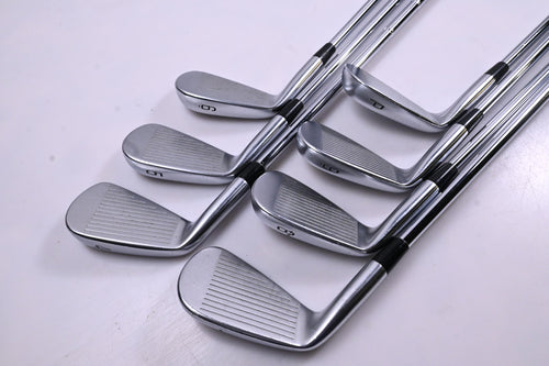 Mizuno JPX 921 Tour Irons / 4-PW / X-Flex Project X Shafts
