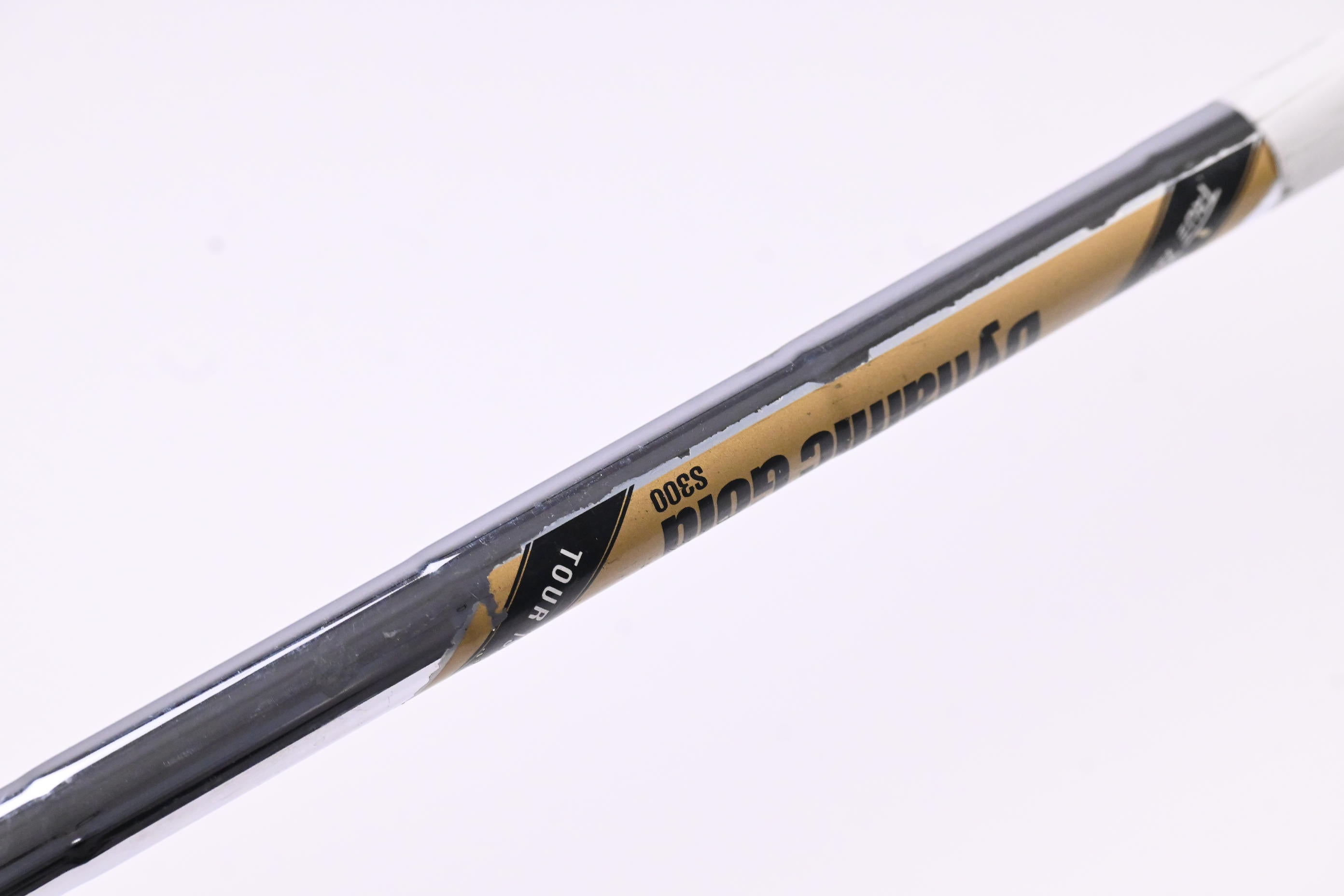 Taylormade Milled Grind Gap Wedge / 52 Degree / Stiff Flex Dynamic Gold S300