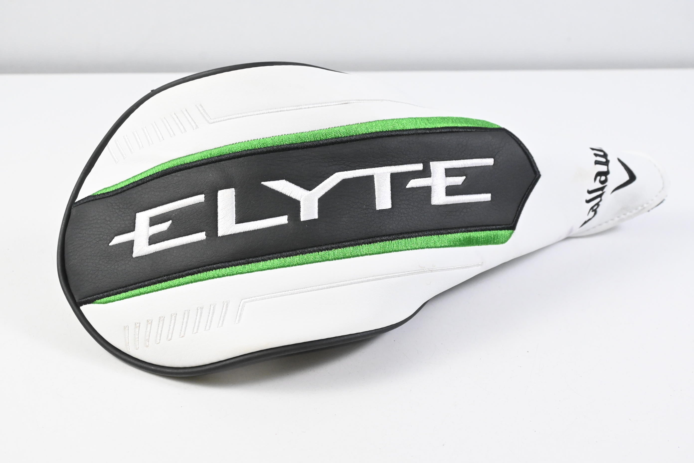 Callaway Elyte X Driver / 10.5 Degree / Regular Flex Denali Charcoal 50 Shaft