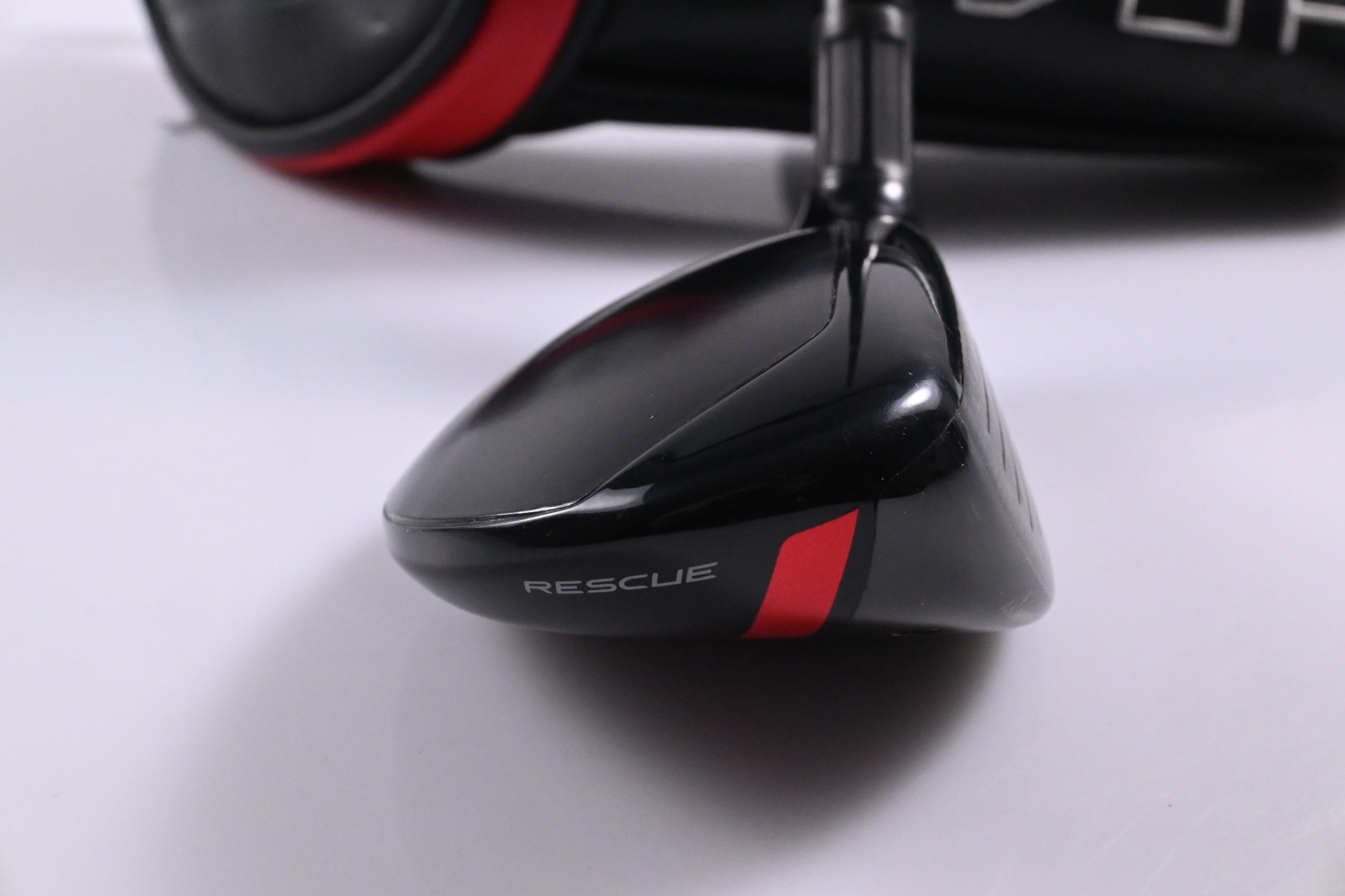 Taylormade Stealth #4 Hybrid / 22 Degree / Regular Flex Fujikura Ventus Red 6
