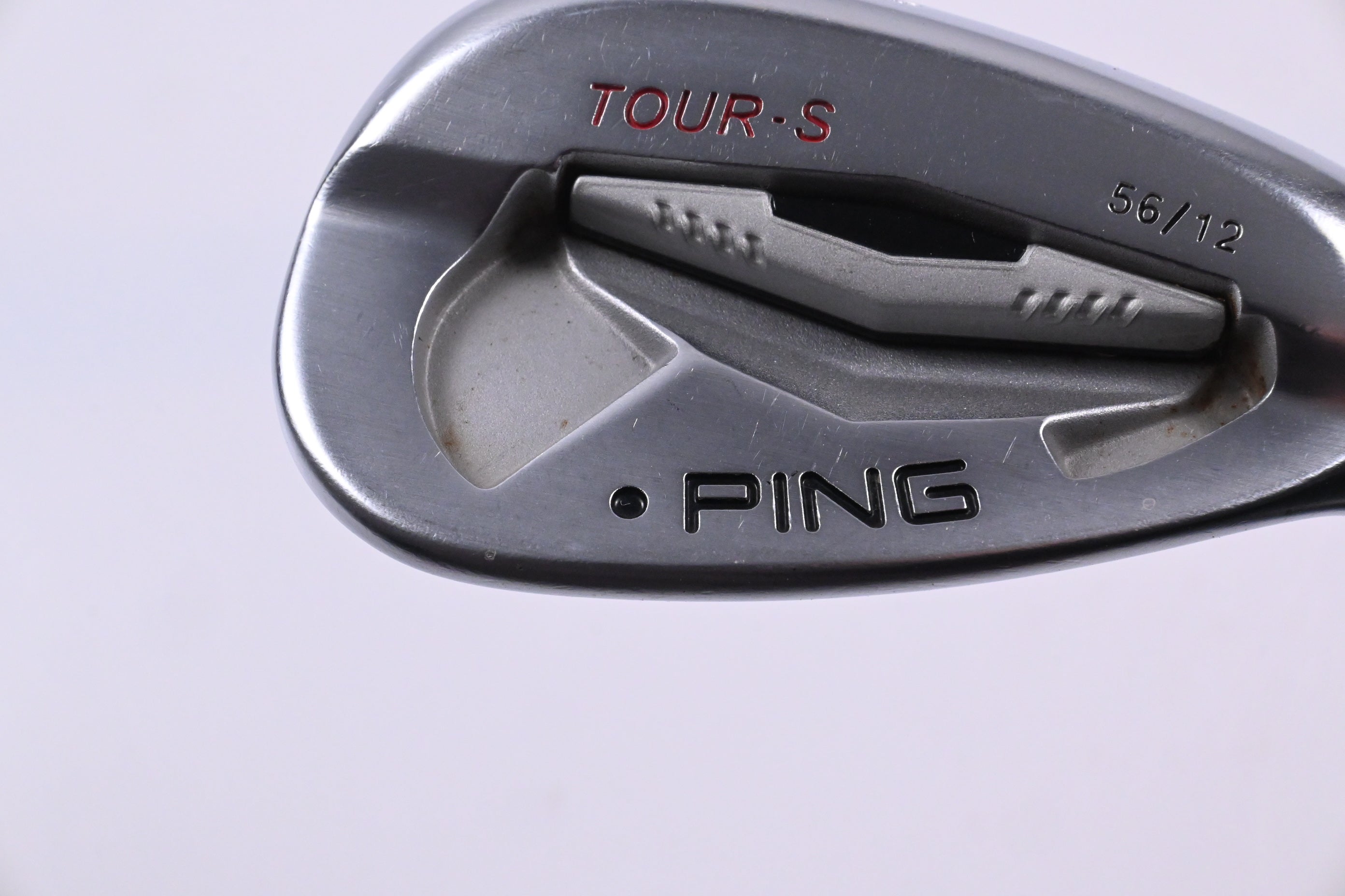 Ping Tour-S Sand Wedge / 56 Degree / Black Dot / Regular Flex Dynamic Gold R300