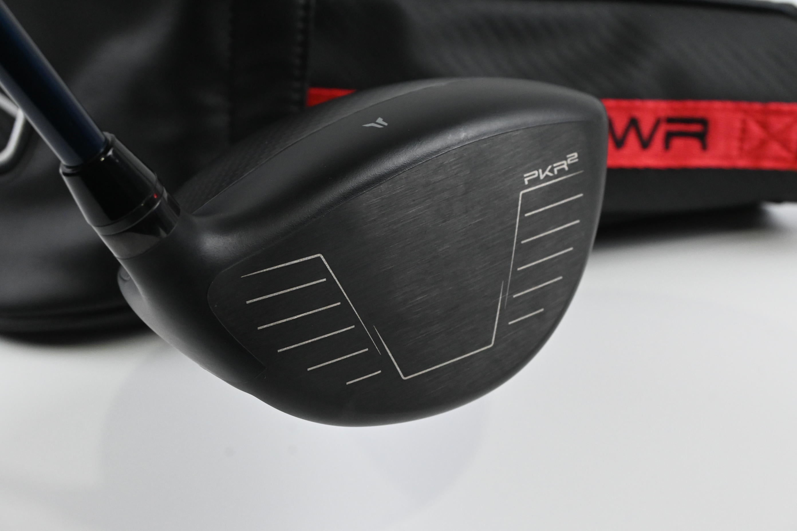 Left Hand Wilson Dynapower Carbon 2023 Driver / 9 Degree / Regular Flex Ventus 6