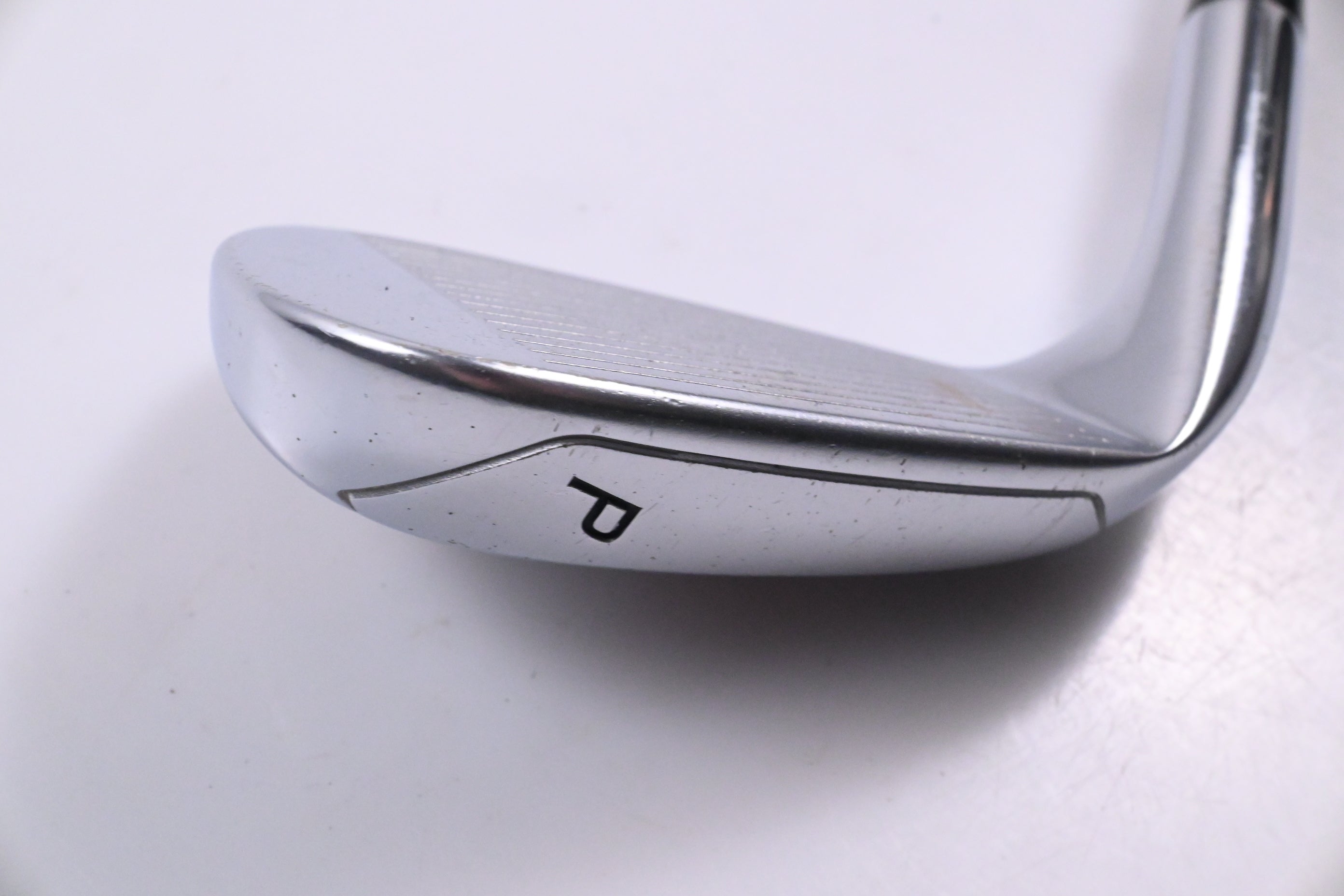Taylormade R11 Pitching Wedge / 45 Degree / Regular Flex KBS 90 Shaft