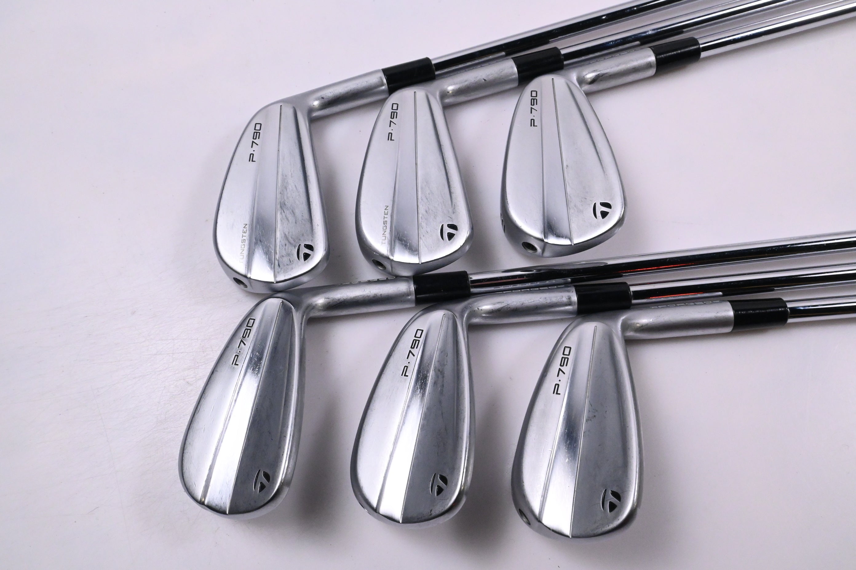 Taylormade P790 2023 Irons / 6-PW+GW / Regular Flex Elevate MPH 95 Shafts