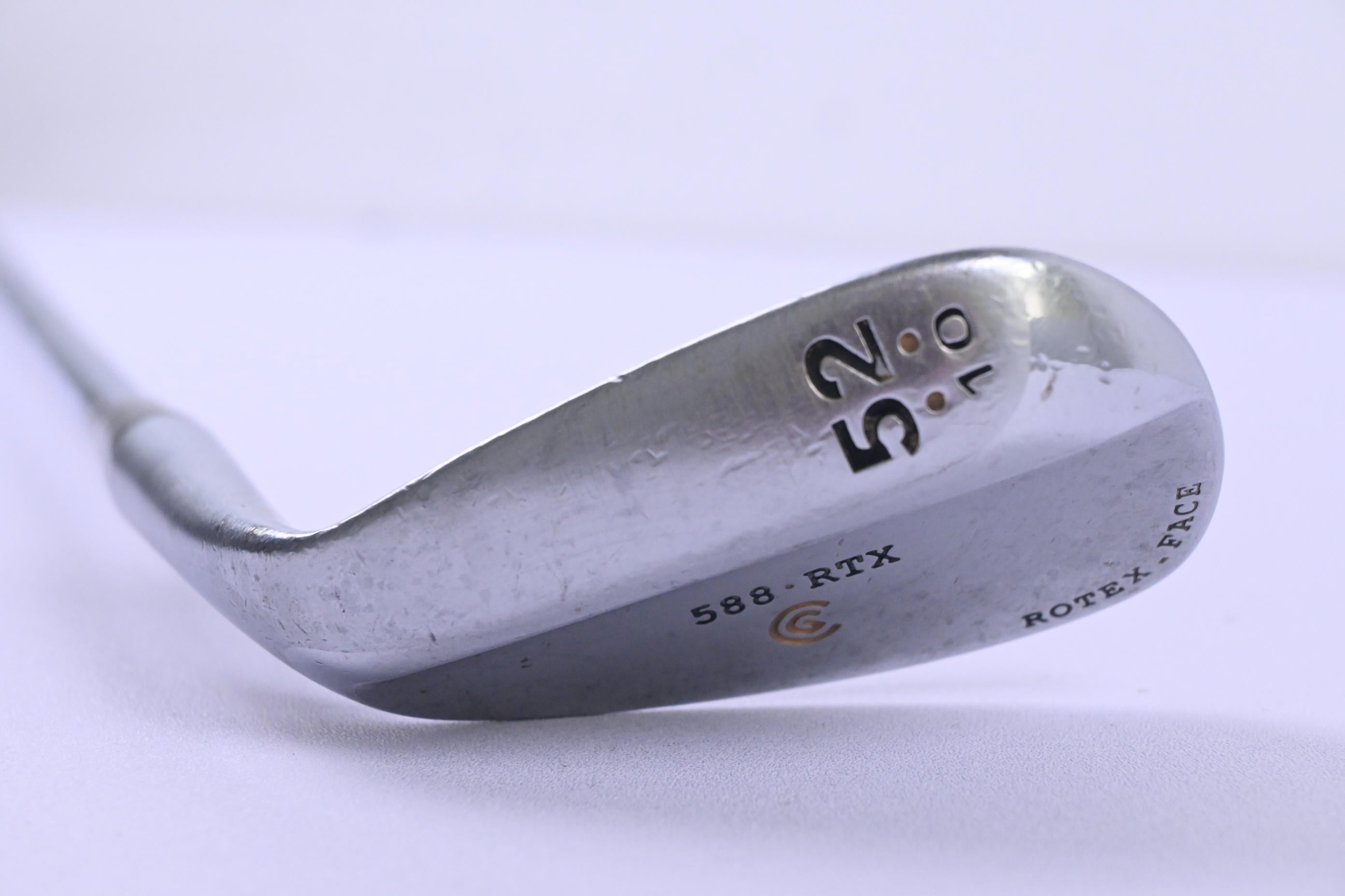 Left Hand Cleveland 588 RTX Gap Wedge / 52 Degree / Wedge Flex Dynamic Gold