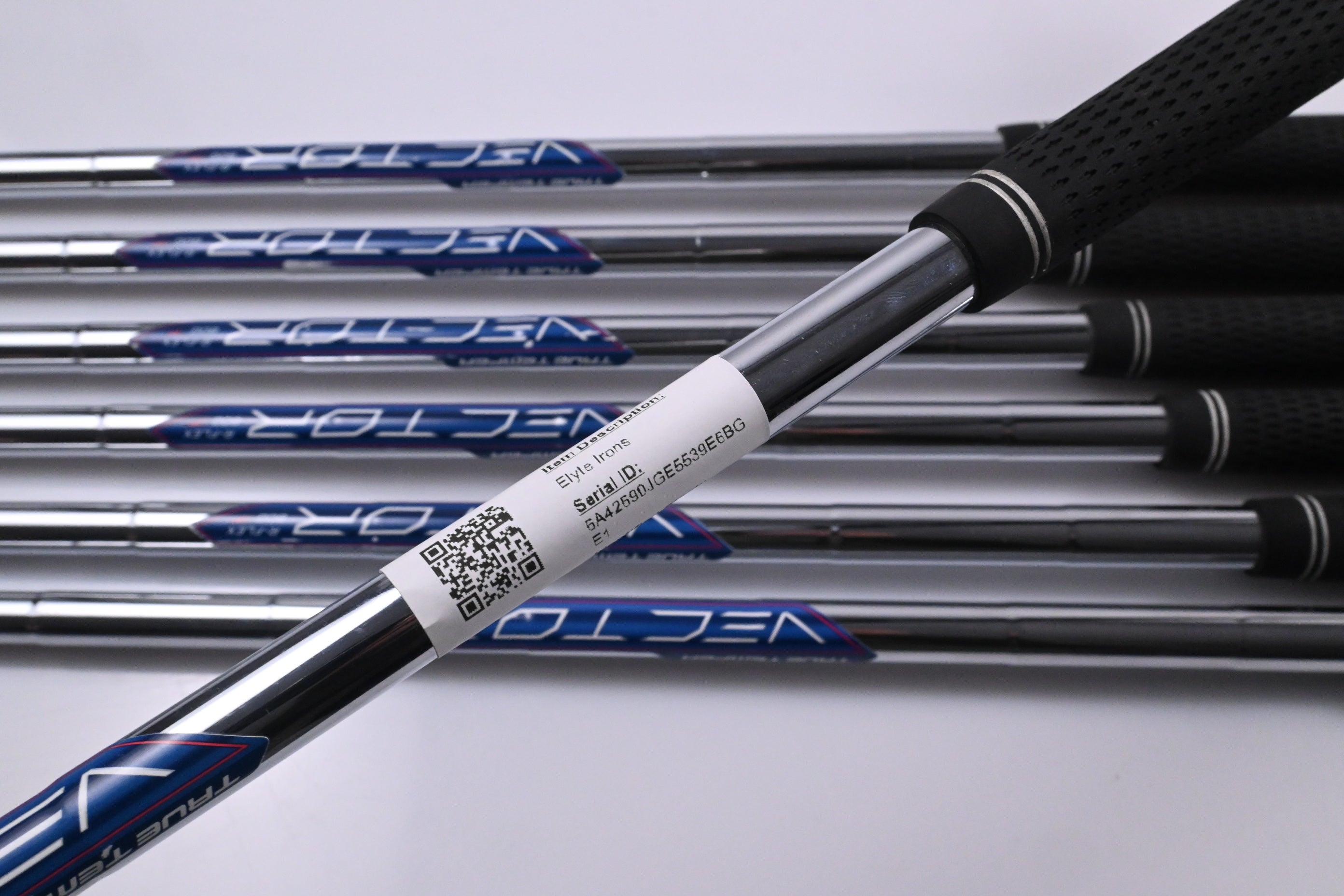 Callaway Elyte Irons / 5-PW+AW / Regular Flex True Temper Vector 80 Shafts