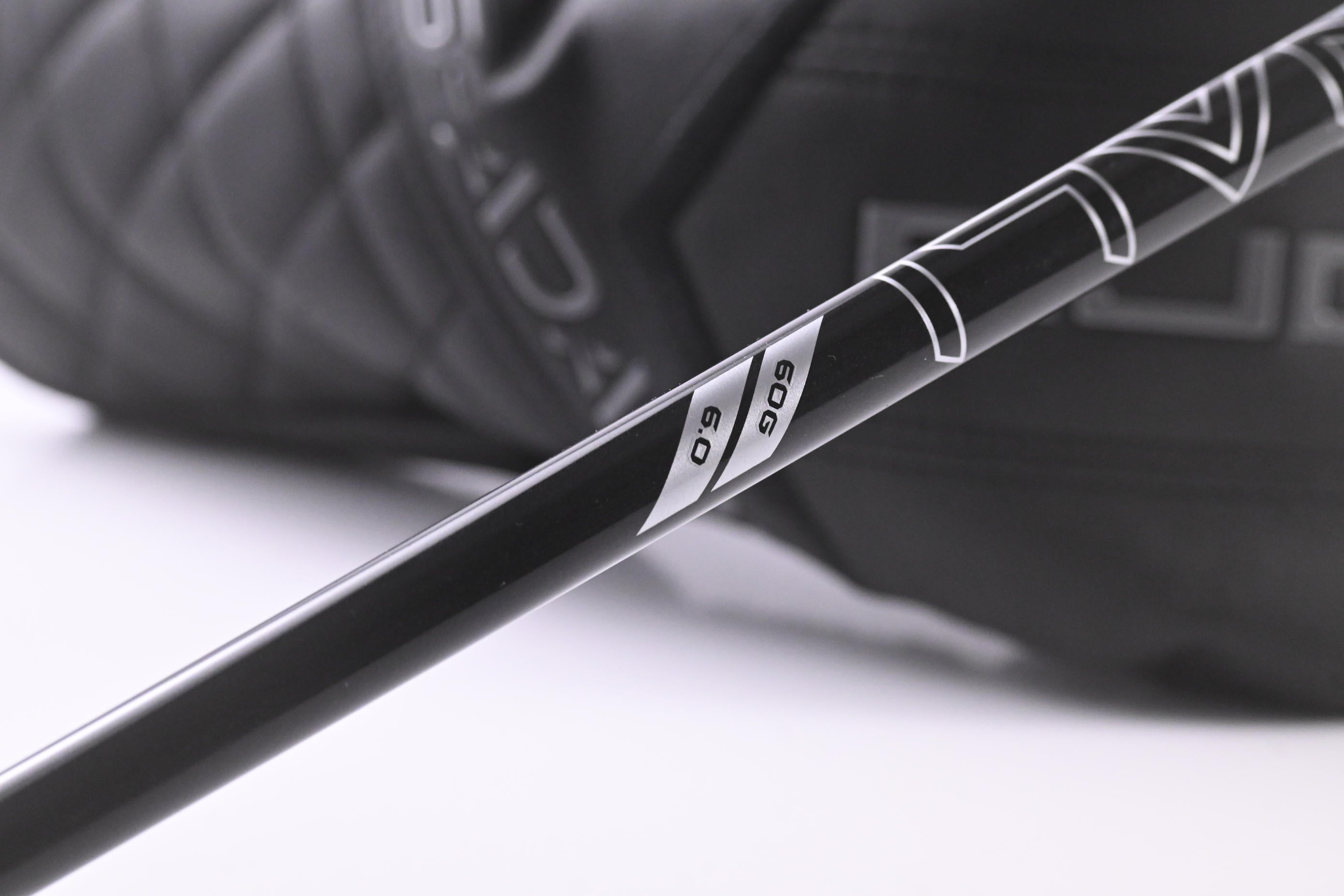 Cobra DS-Adapt LS Driver / 9 Degree / Stiff Flex Denali Black 60 Shaft