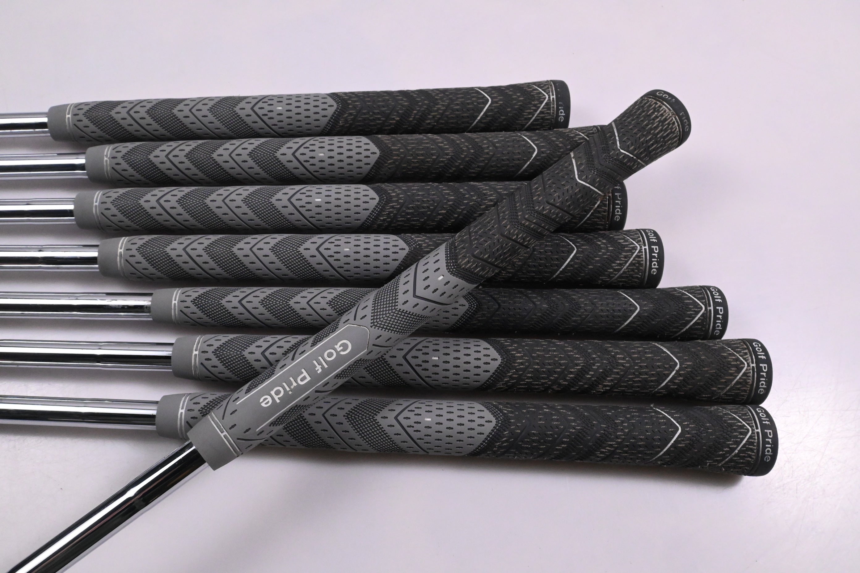 Titleist MB 620 Irons / 3-PW / Regular Flex Dynamic Gold R300 Shafts