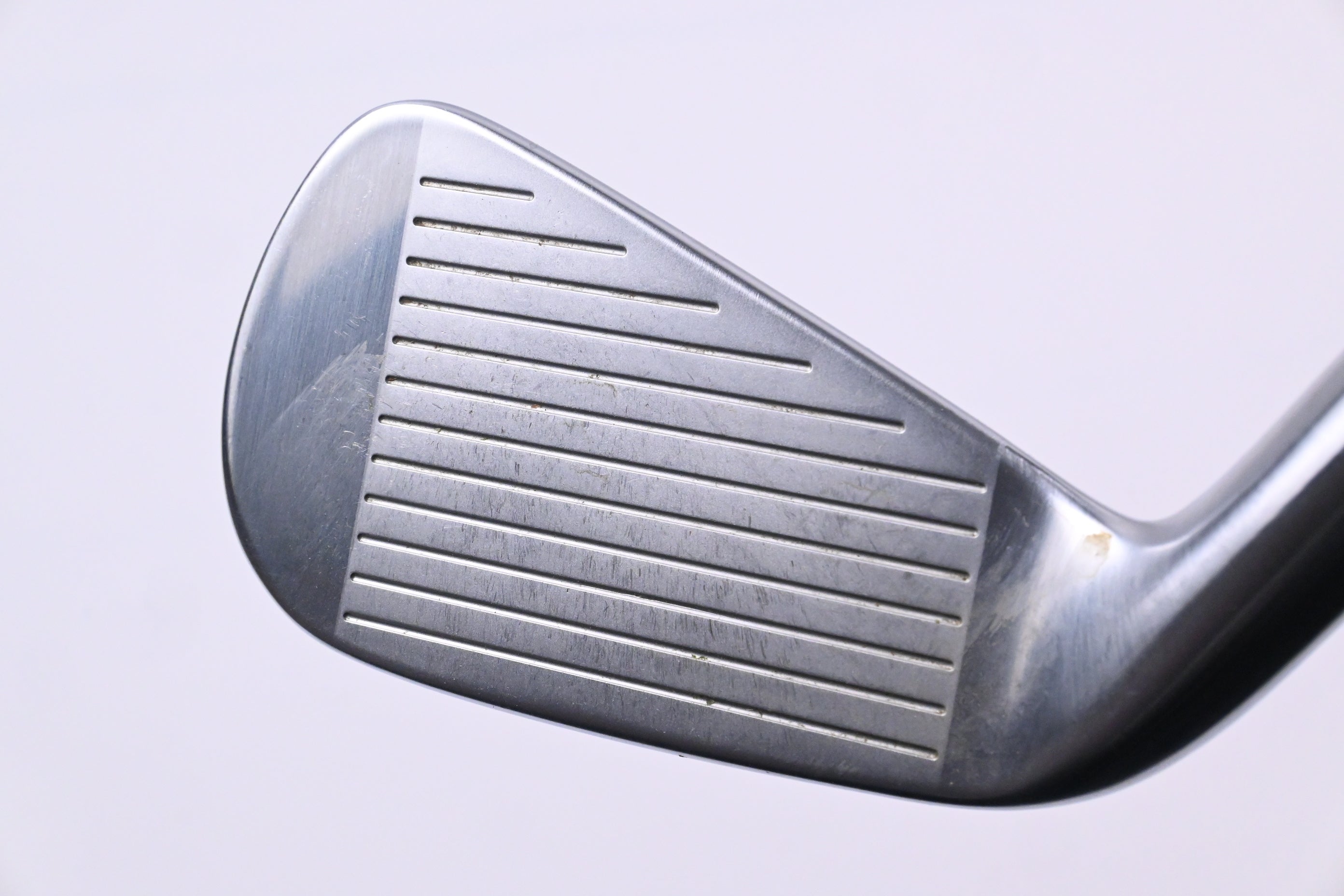 Titleist T200 Utility #2 Iron / 17 Degree / X-Flex Project X LS 125 Shaft