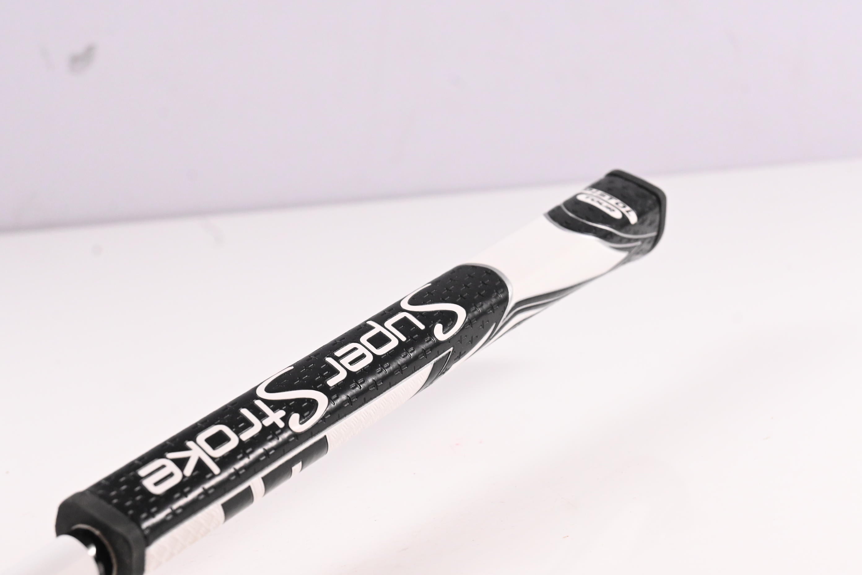 Odyssey Toulon Garage Memphis Putter / 34 Inch