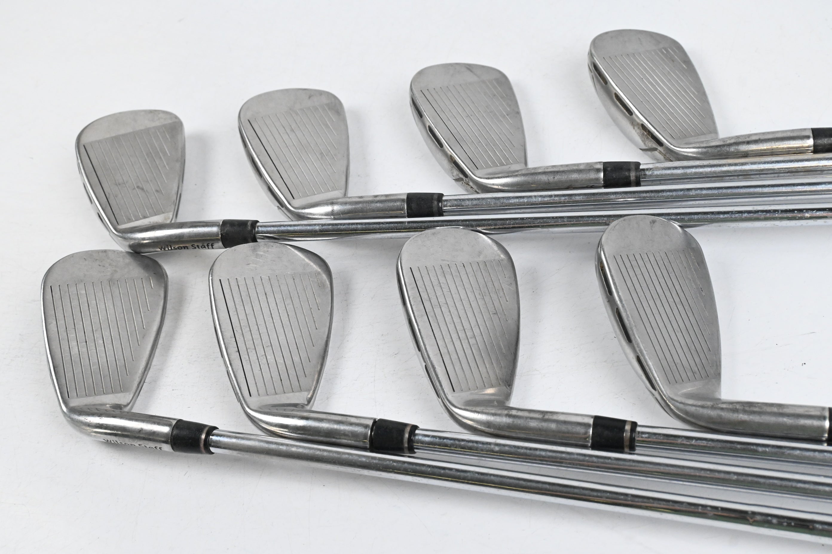 Wilson D300 Irons / 4-PW+GW / Regular Flex KBS Tour 90 Shafts