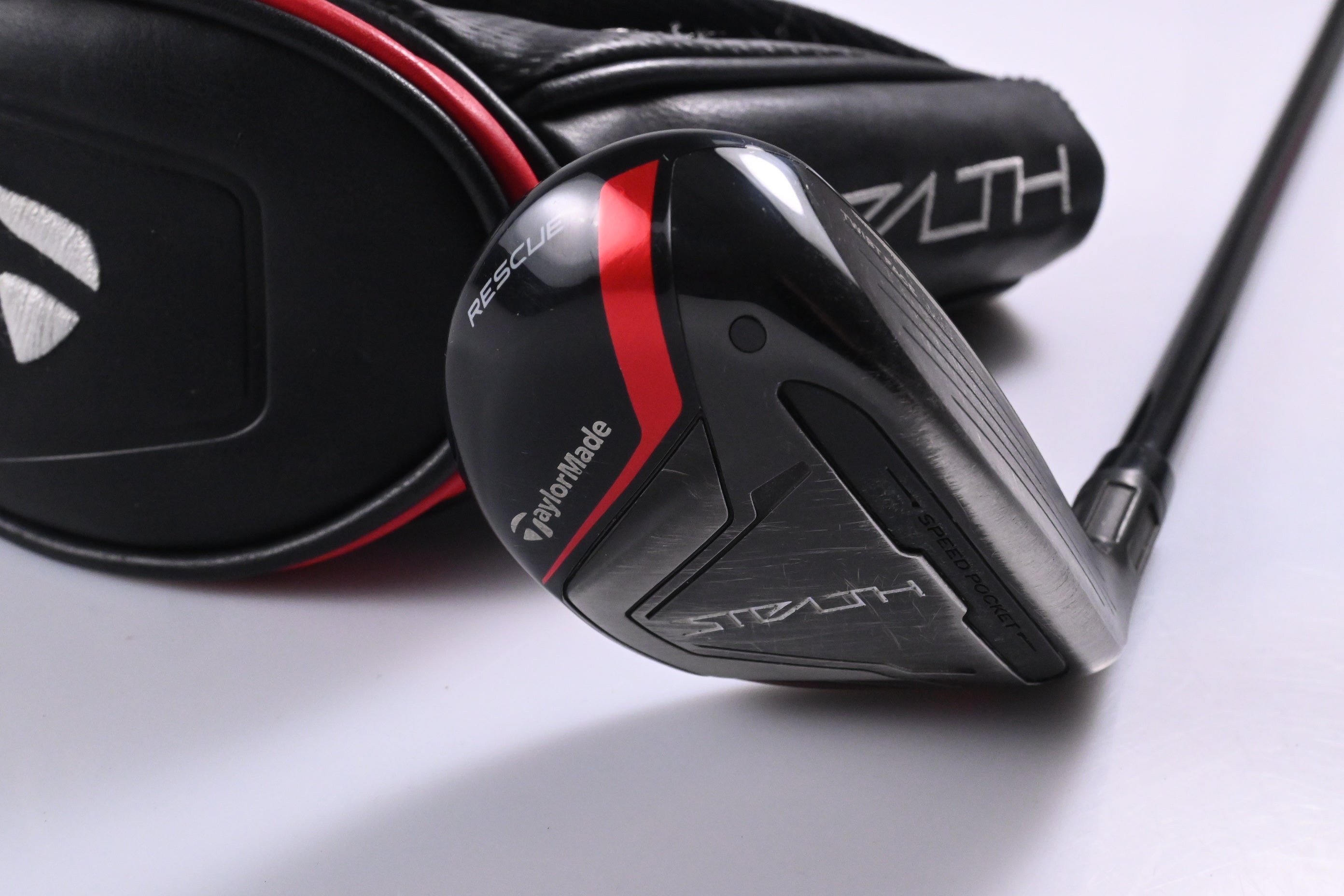 Taylormade Stealth #3 Hybrid / 19 Degree / Regular Flex Fujikura Ventus Red 6