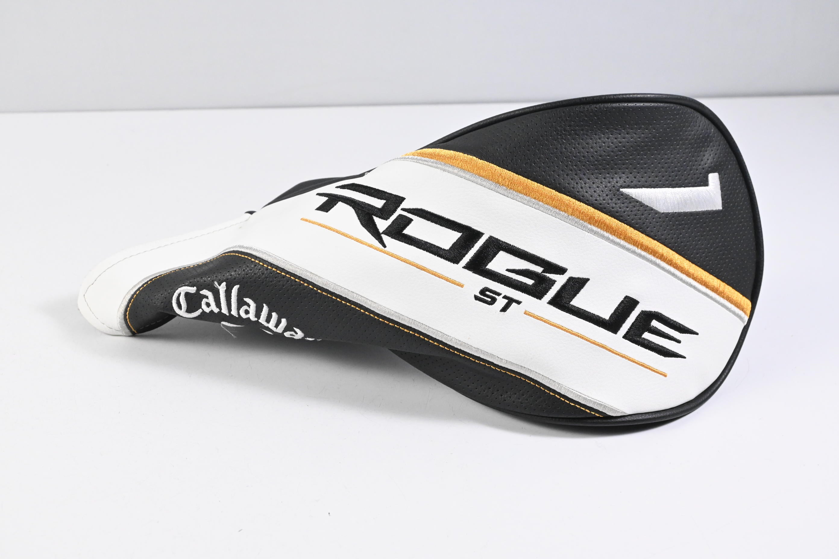 Left Hand Callaway Rogue ST MAX D Driver / 10.5 Degree / Regular Flex Tensei AV
