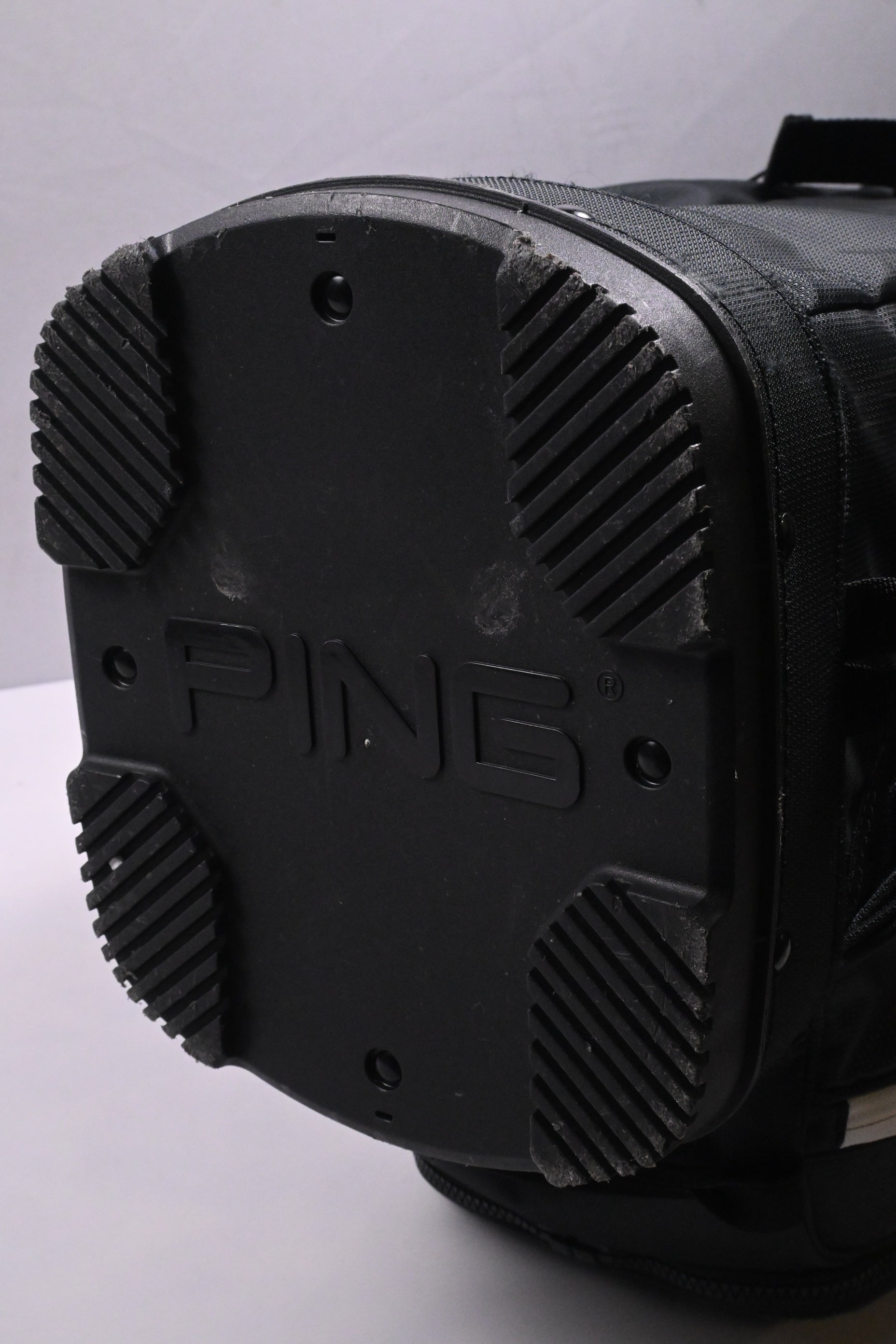 Ping Pioneer Cart Bag / 14-Way Divider / Black, White
