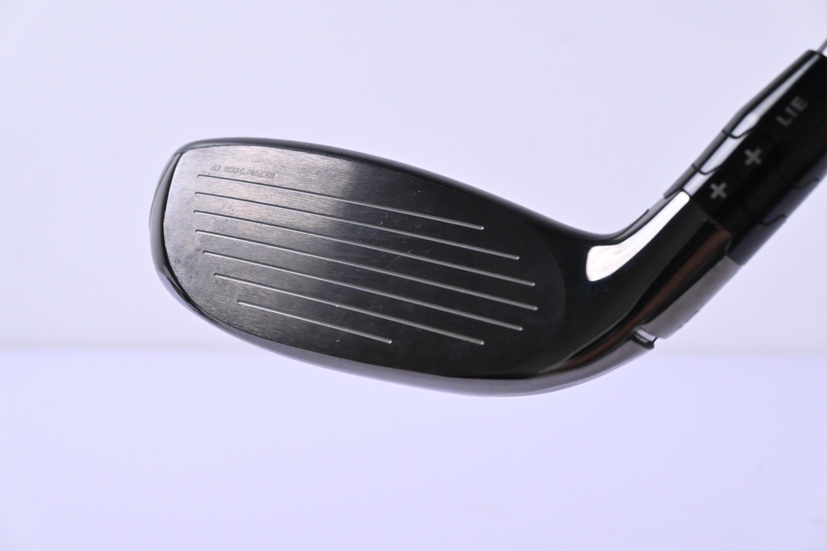 Callaway Elyte X #3 Hybrid / 18 Degree / Stiff Flex Denali Charcoal 70 Shaft