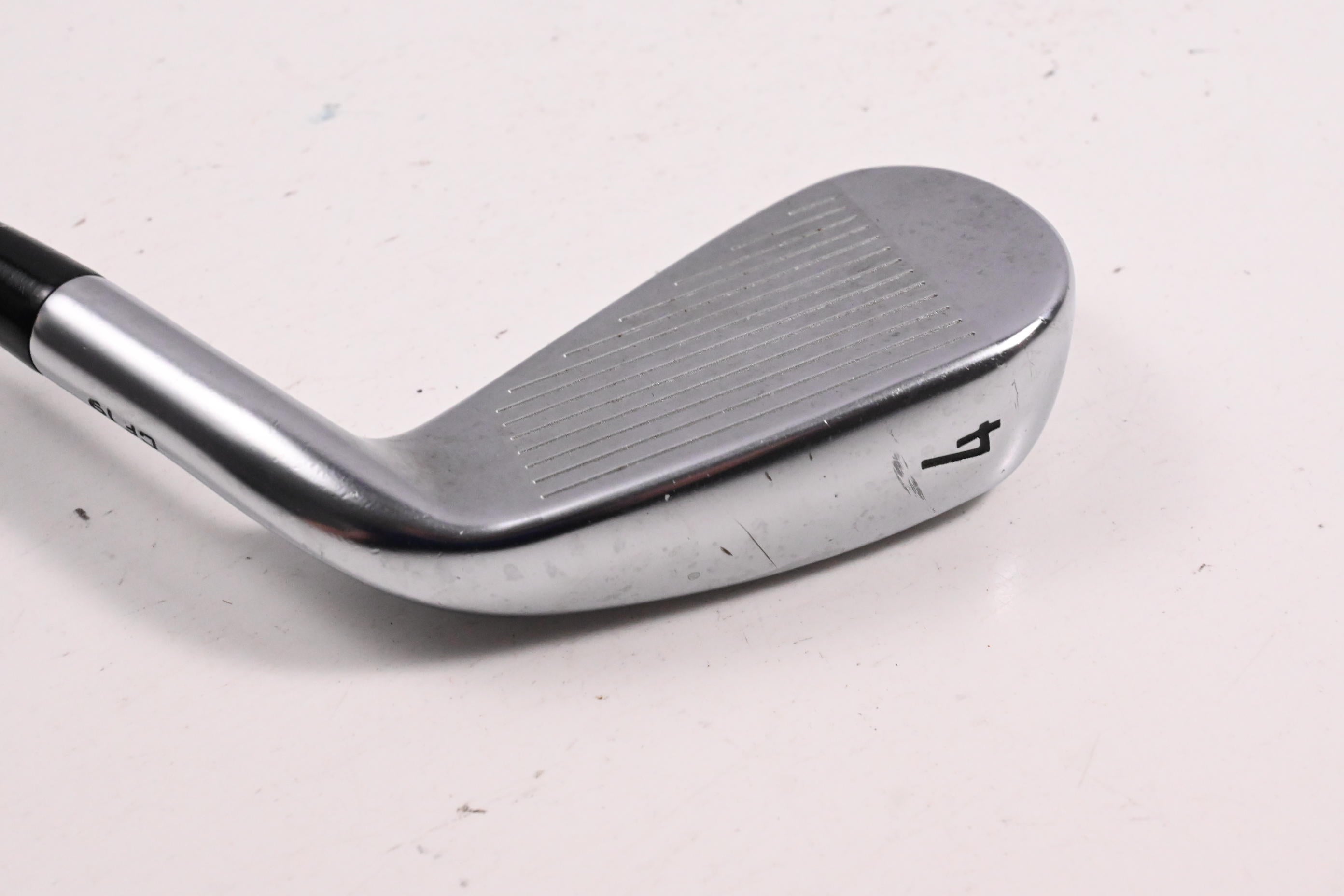 Left Hand Callaway Apex 19 #4 Iron / 21 Degree / Regular Flex UST Recoil ESX 460