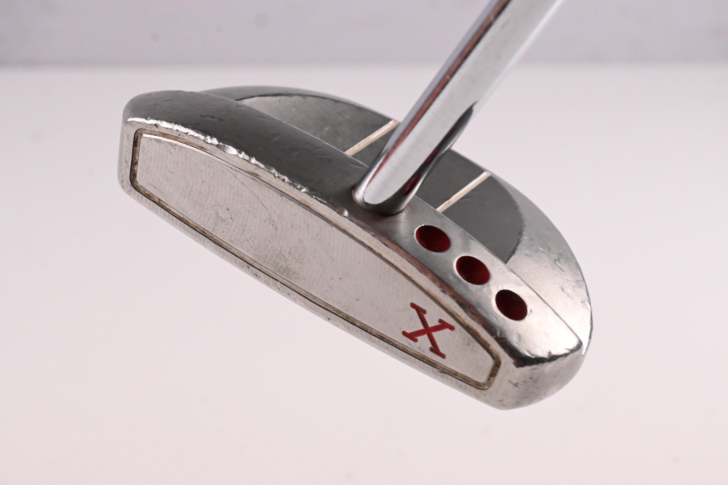 Scotty Cameron Red X Putter / 34 Inch