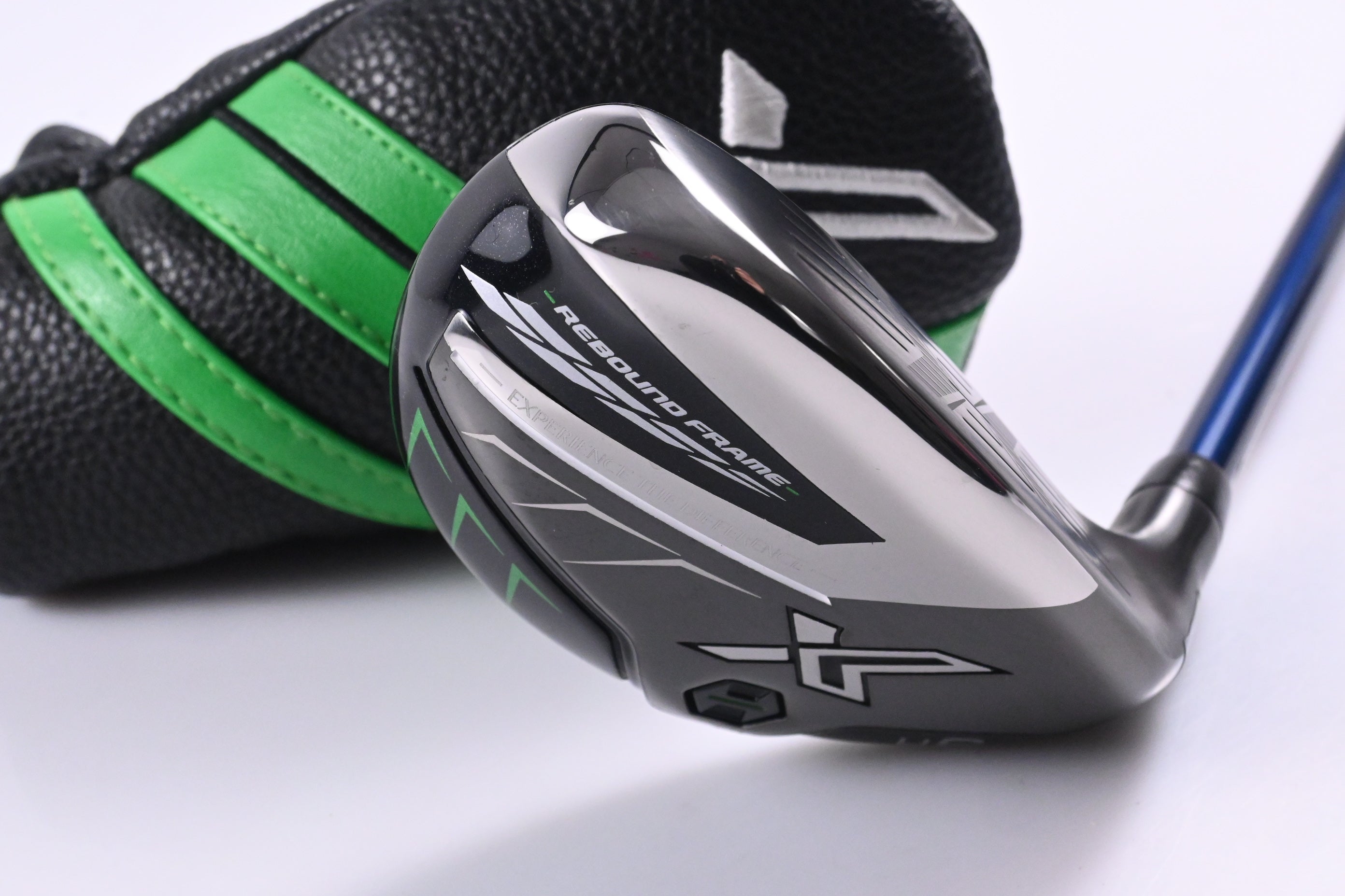 XXIO X 2022 #6 Hybrid / 26 Degree / Regular Flex Diamana ZX 50 Shaft