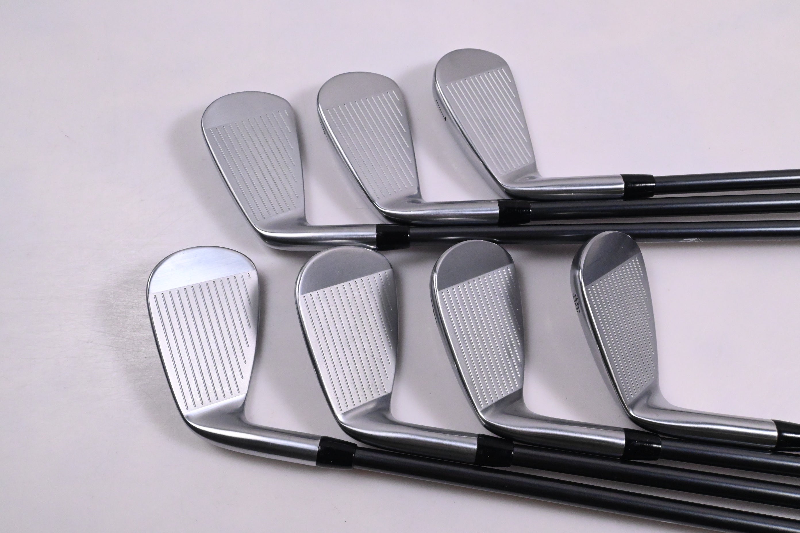 Titleist T250 2025 Irons / 5-PW+48° / Regular Flex MMT AMC Red 65 Shafts