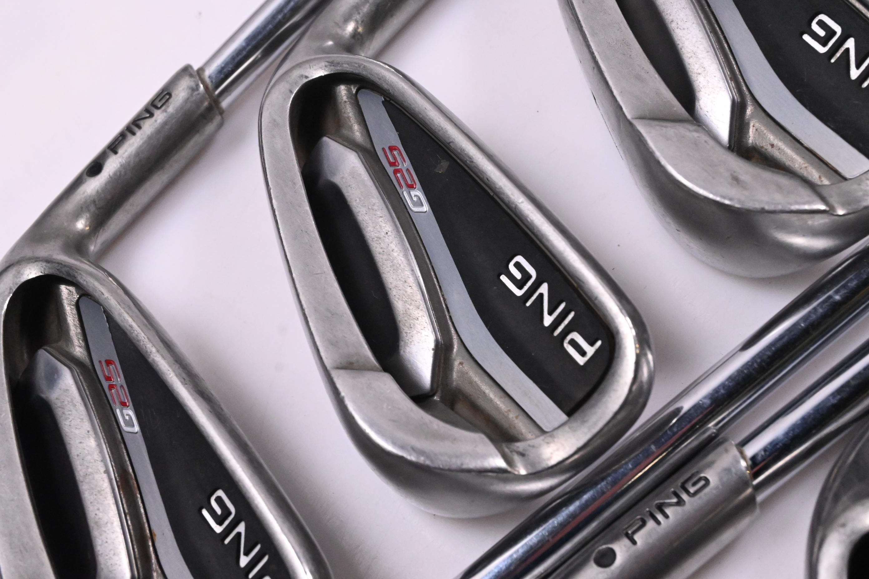 Ping G25 Irons / 5-PW+SW / Black Dot / Regular Flex Ping CFS Steel Shafts