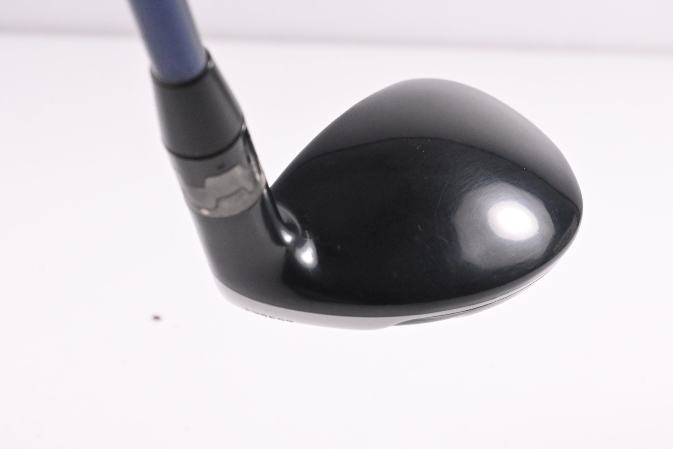 Titleist 910H #3 Hybrid / 19 Degree / Regular Flex Diamana Kai'li 80 Shaft