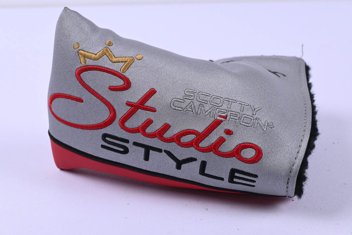 Scotty Cameron 2025 Studio Style Fastback Putter / 34 Inch