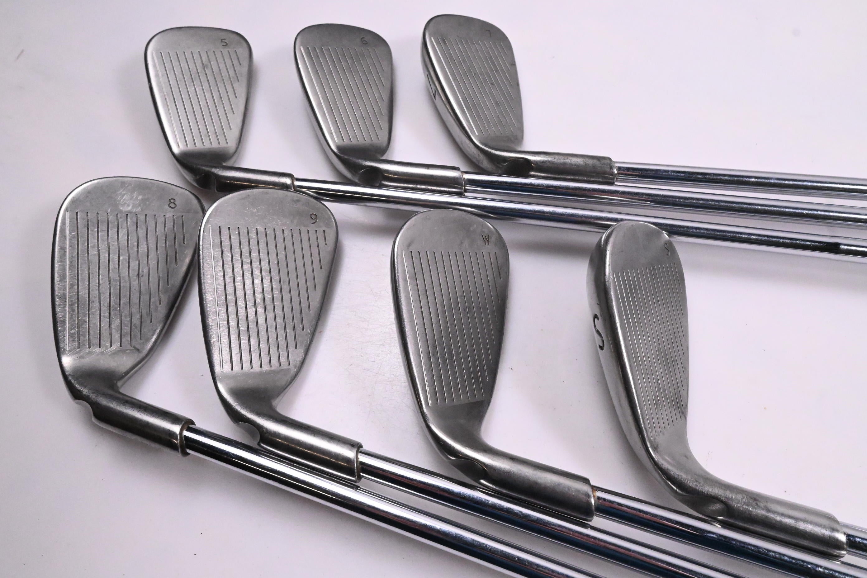 Ping G25 Irons / 5-PW+SW / Black Dot / Regular Flex Ping CFS Steel Shafts
