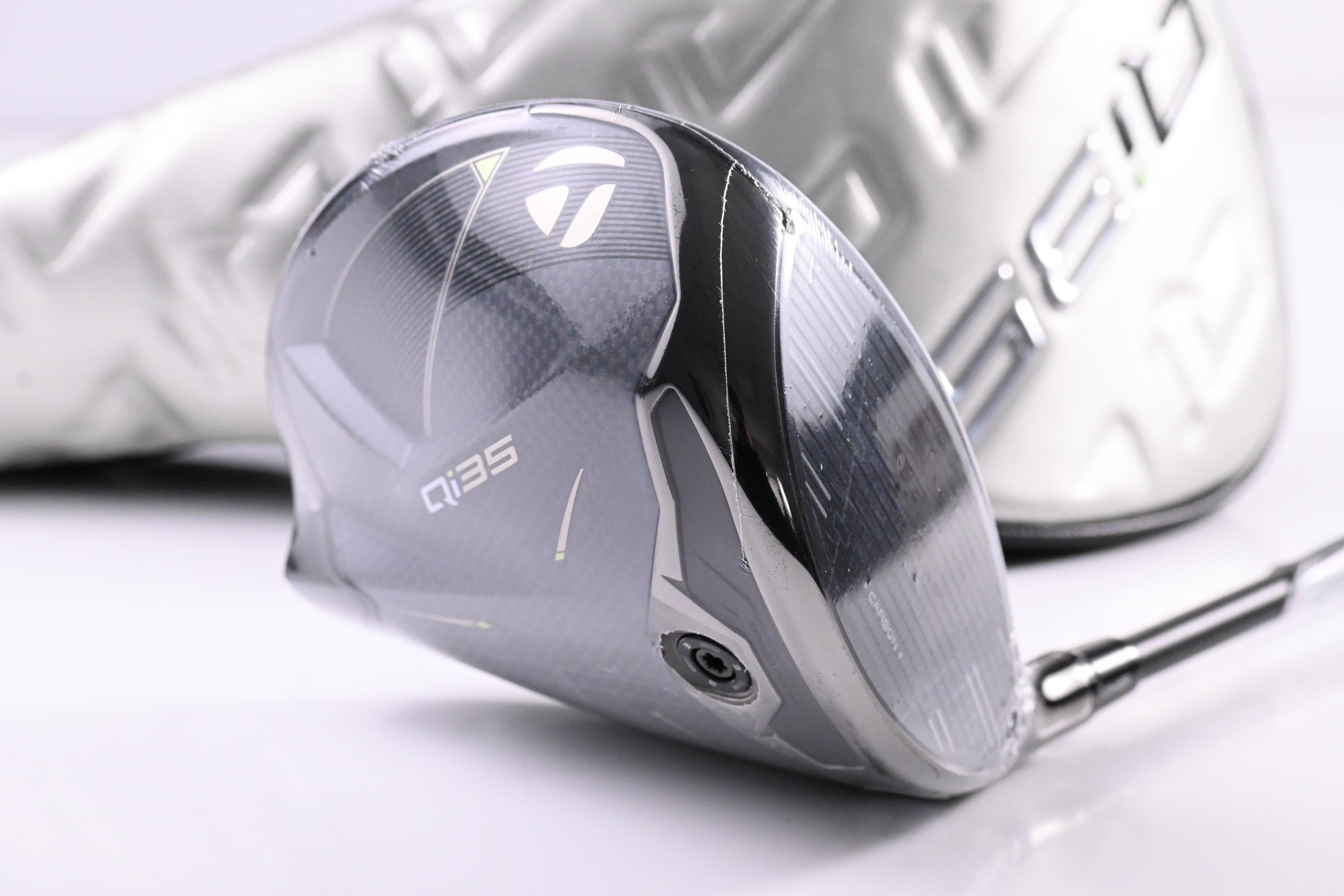 Taylormade Qi35 Driver / 12 Degree / Regular Flex Fujikura Ventus Blue '25 5
