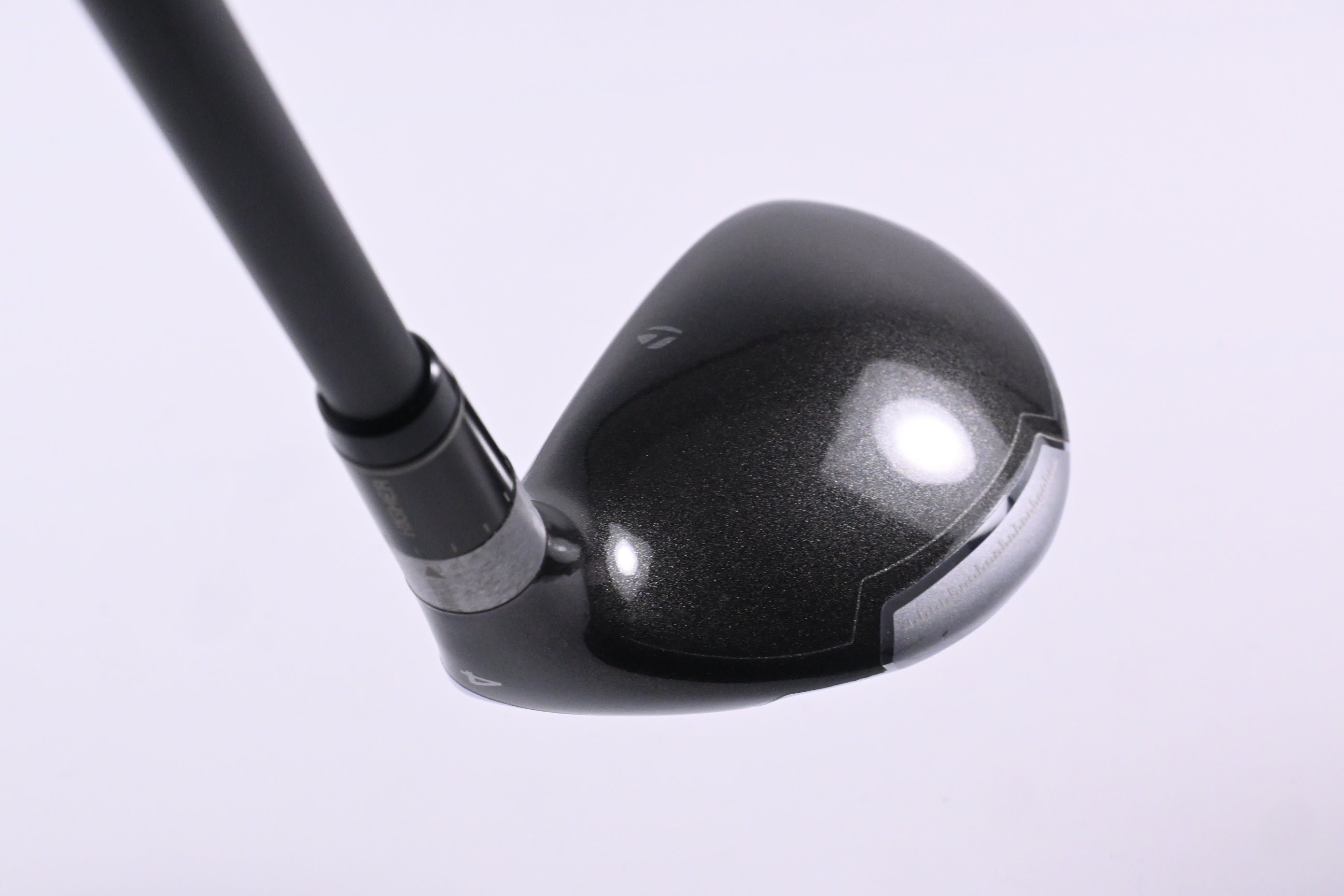 Taylormade SLDR #4 Hybrid / 21 Degree / Regular Flex Fujikura Speeder 82 Shaft