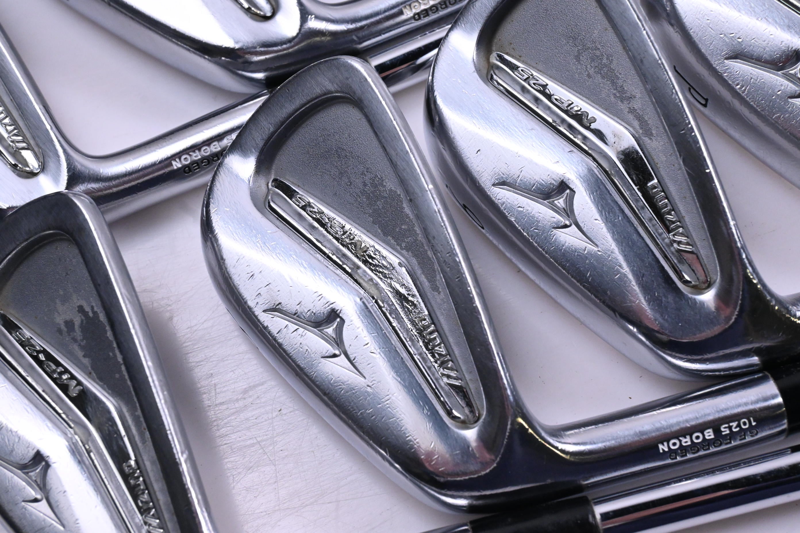 Left Hand Mizuno MP-25 Irons / 4-PW / Regular Flex Project X Shafts
