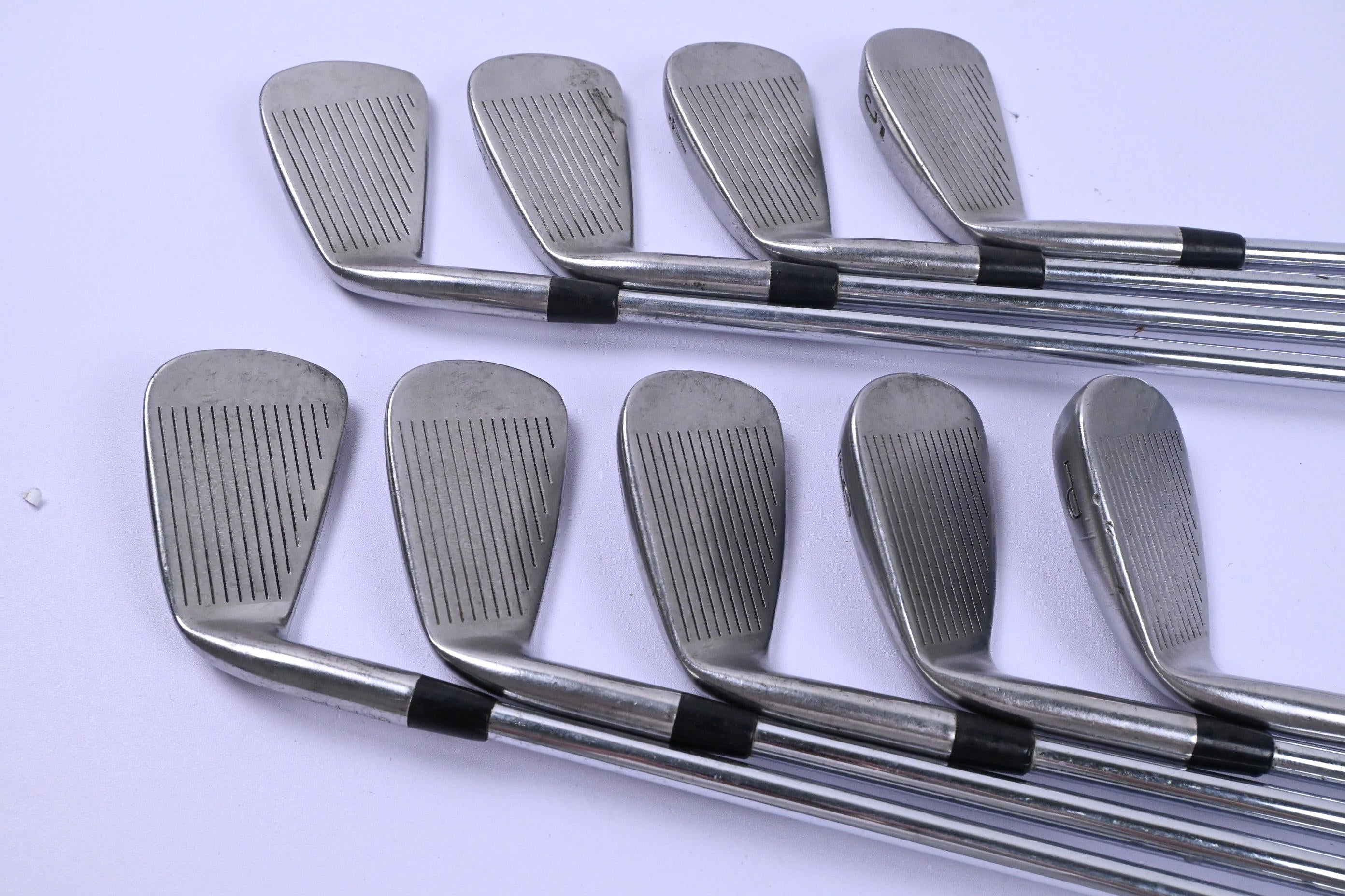 Titleist DCI 981 Irons / 2-PW / Stiff Flex Titleist Tri-Spec Shafts