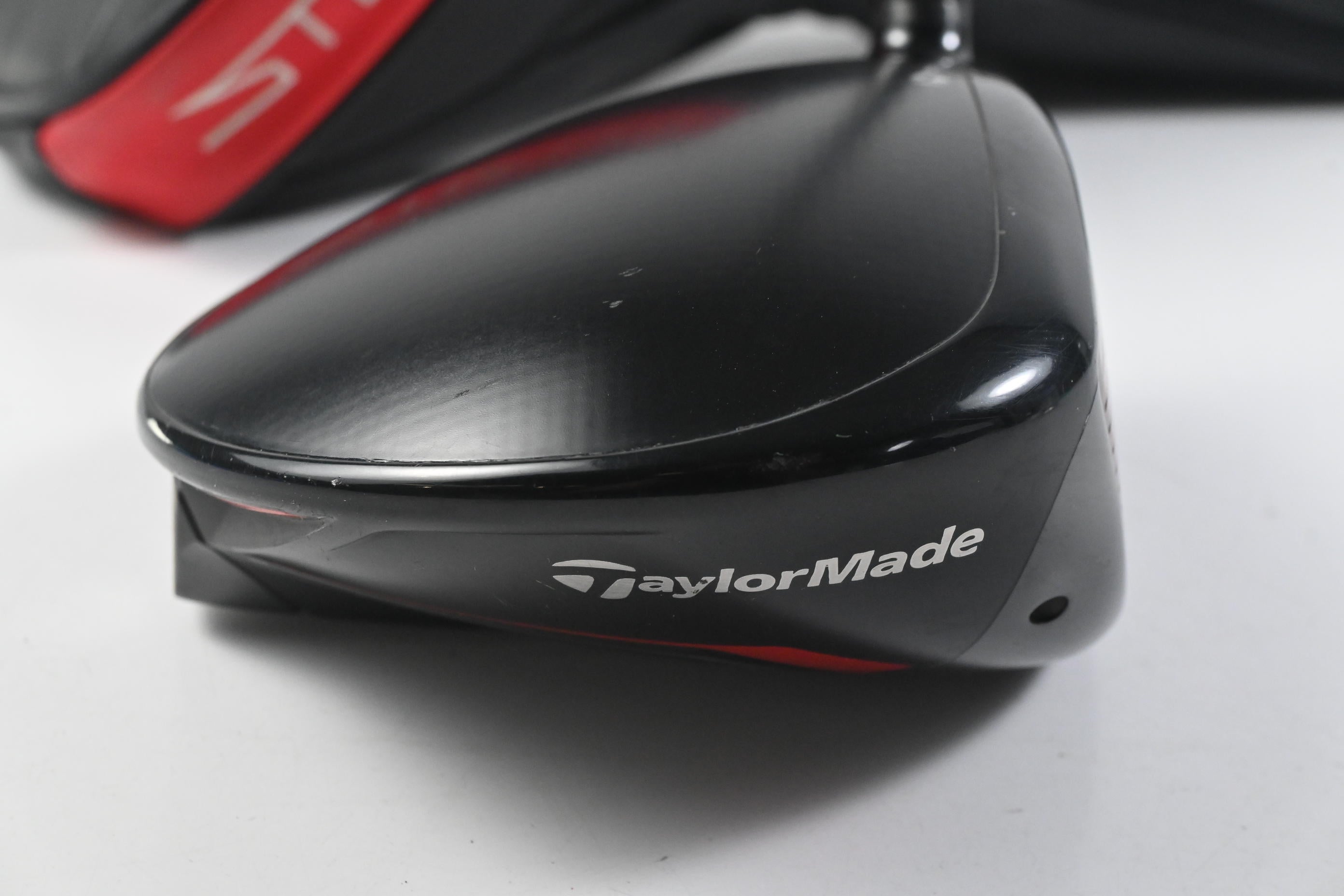 Taylormade Stealth Driver / 9 Degree / Stiff Flex HZRDUS Smoke Red RDX 60 Shaft