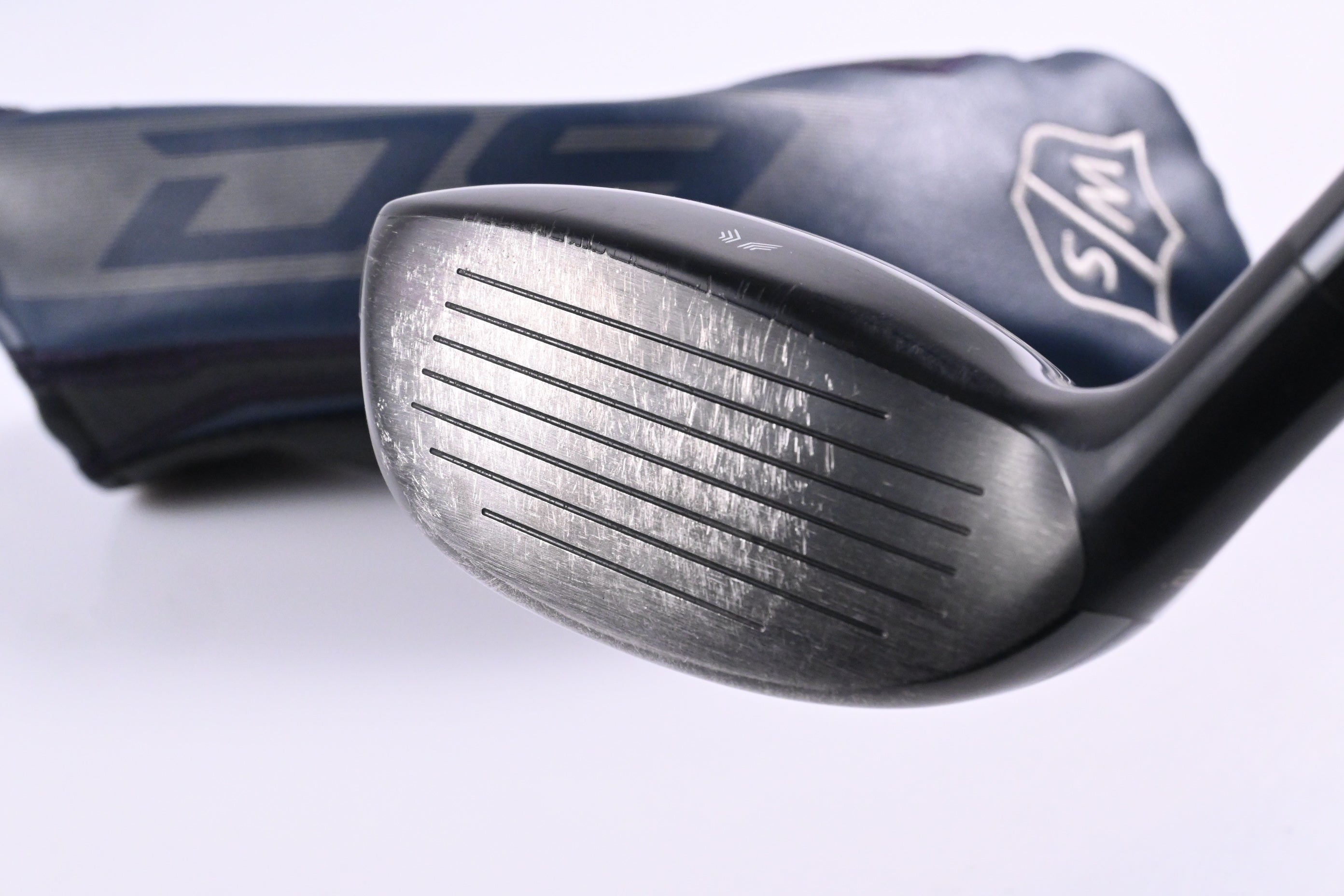 Wilson D9 #4 Hybrid / 22 Degree / Senior Flex Tensei AV Silver 55 Shaft