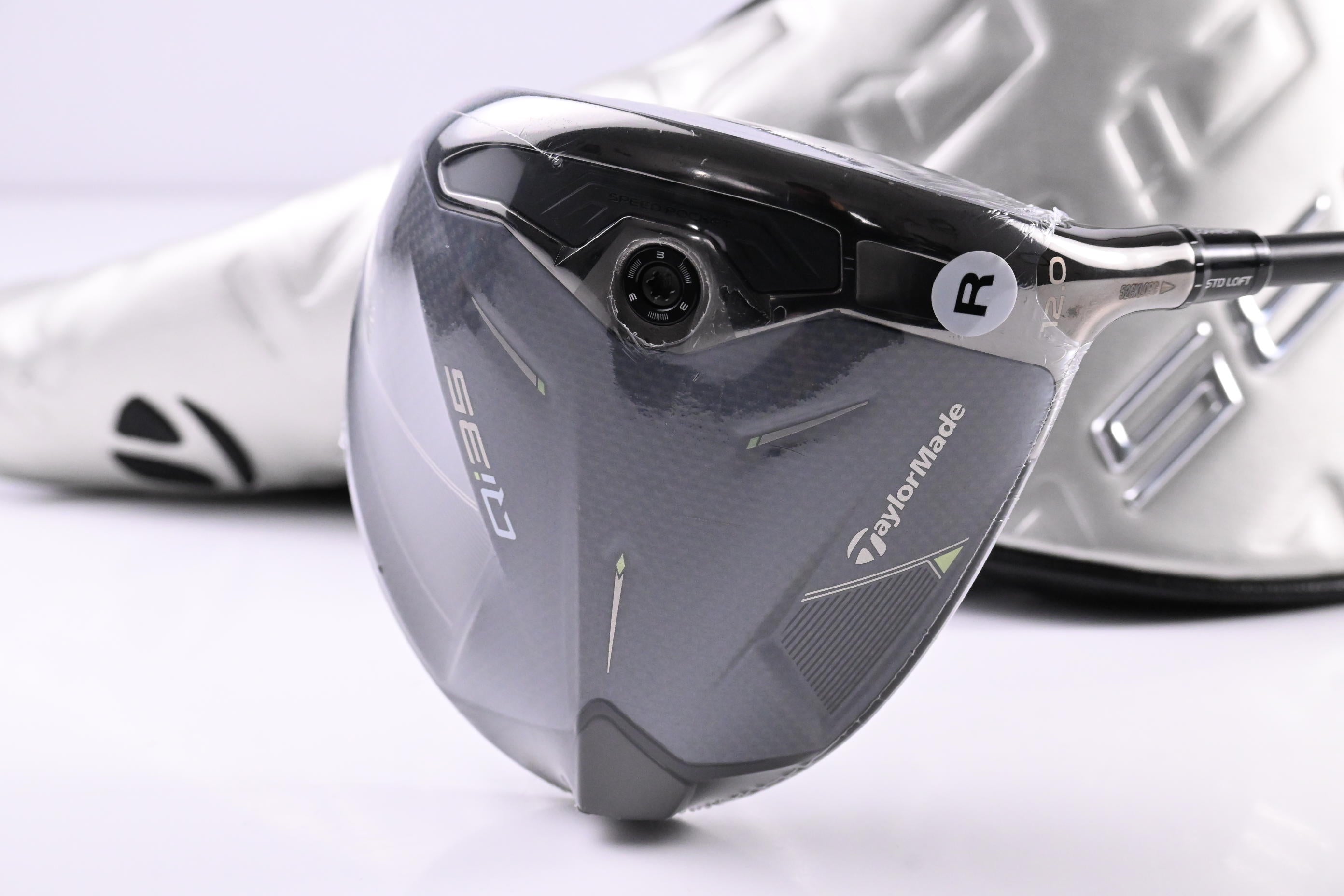 Taylormade Qi35 Driver / 12 Degree / Regular Flex Fujikura Ventus Blue '25 5