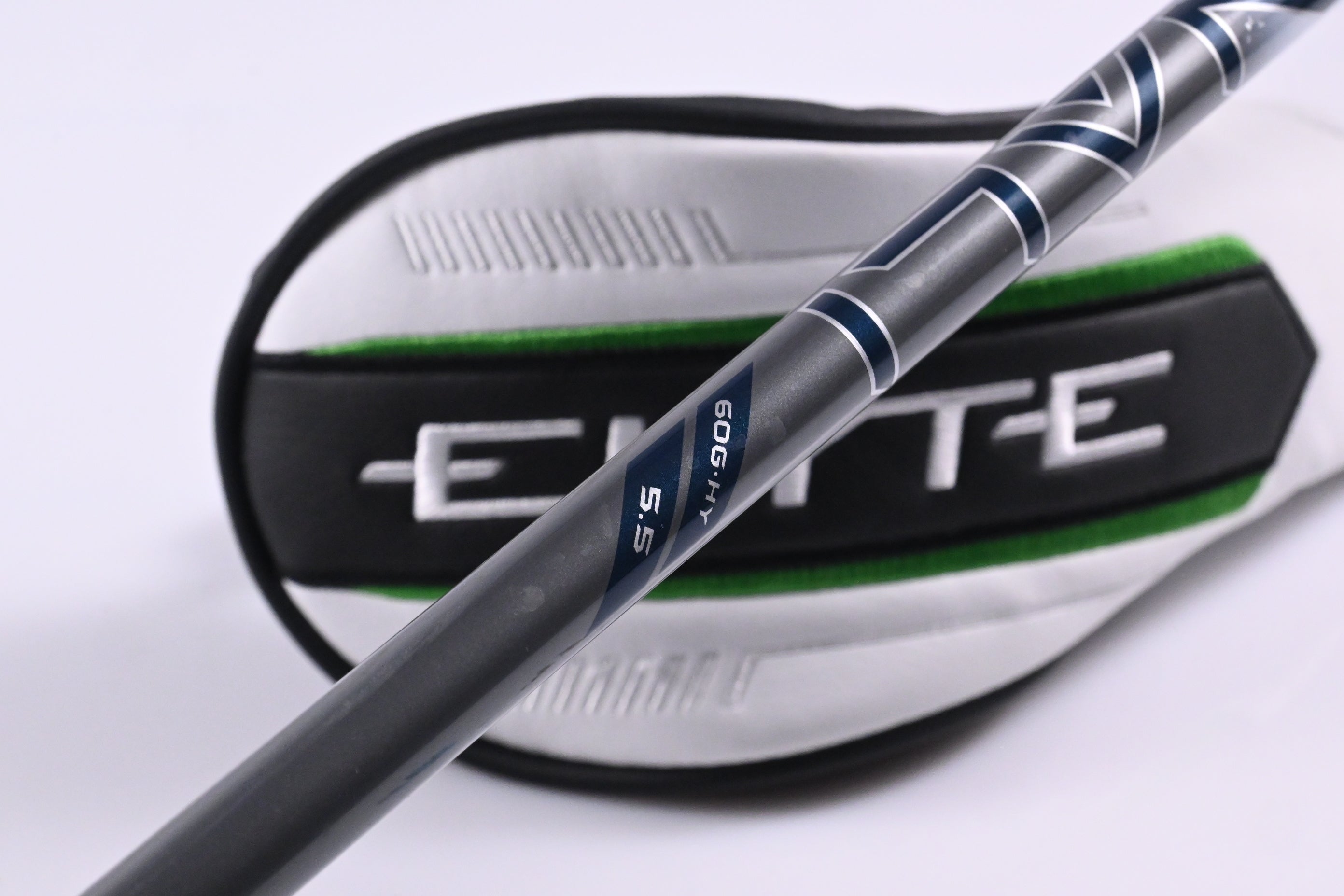 Callaway Elyte #5 Hybrid / 24 Degree / Regular Flex Denali Charcoal 60 Shaft