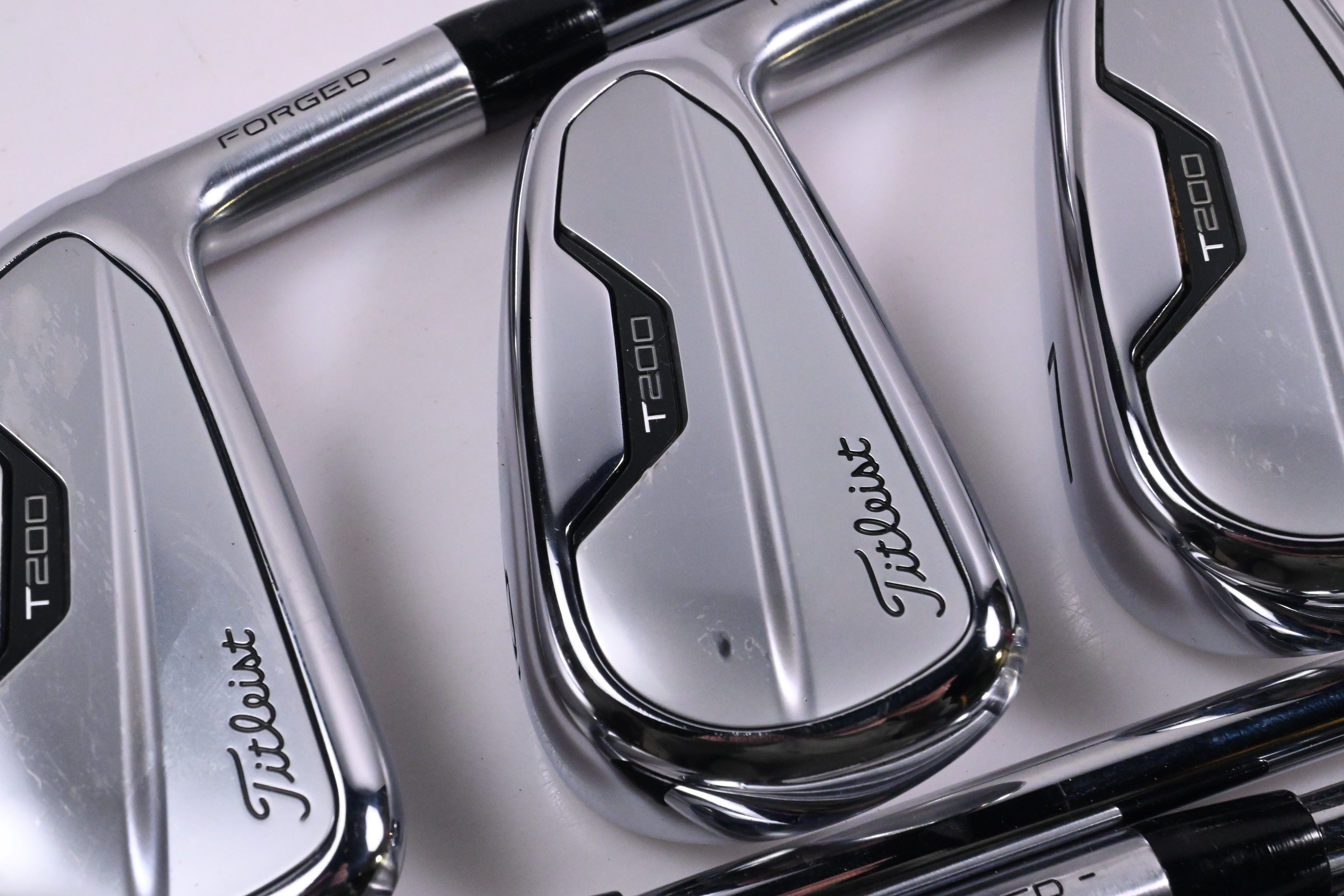 Titleist T200 2021 Irons / 5-PW+GW / Stiff Flex AMT Black S300 Shafts