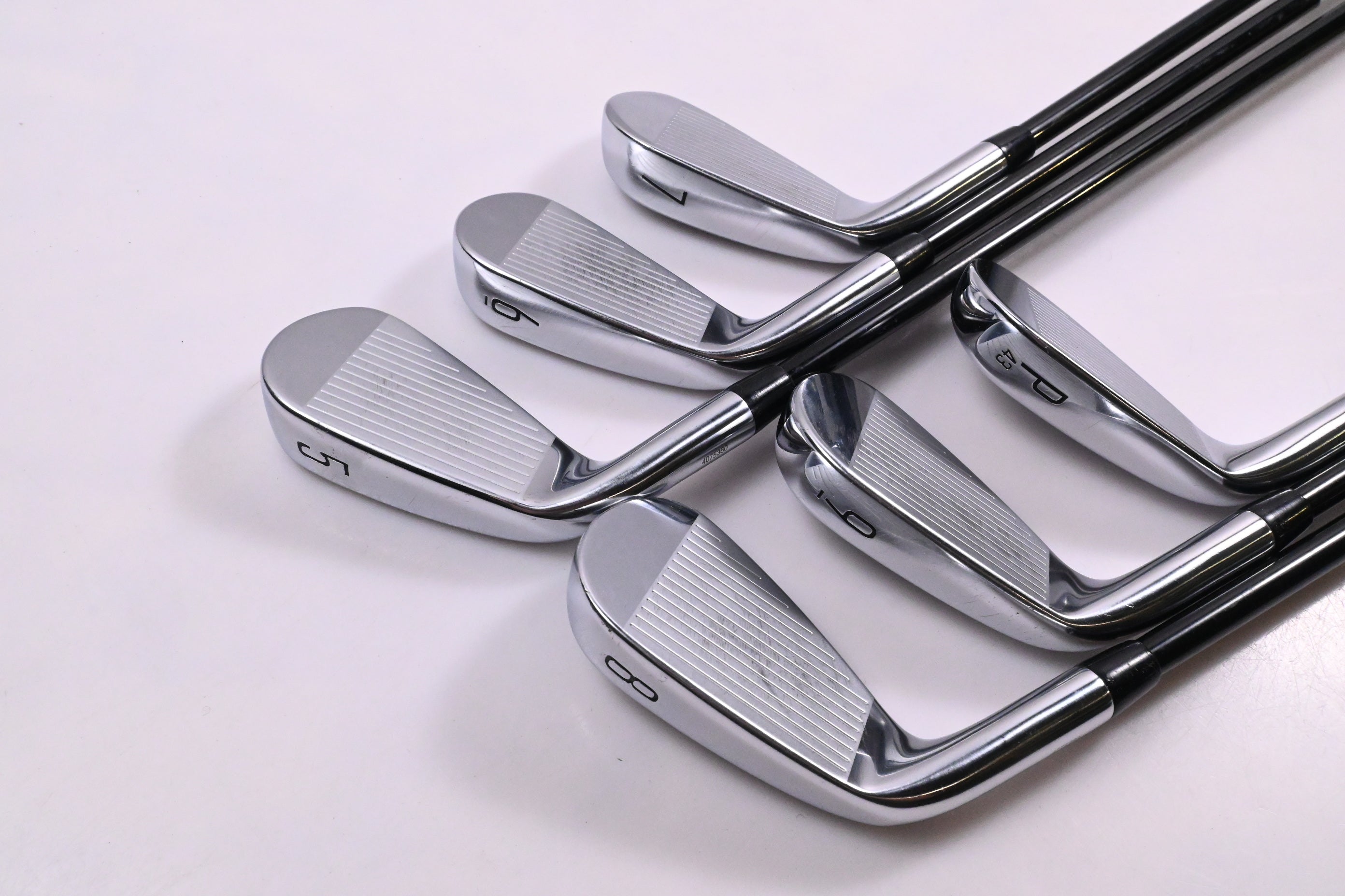 Titleist T350 Irons / 5-PW / Regular Flex Tensei AV Red AM(2) Shafts