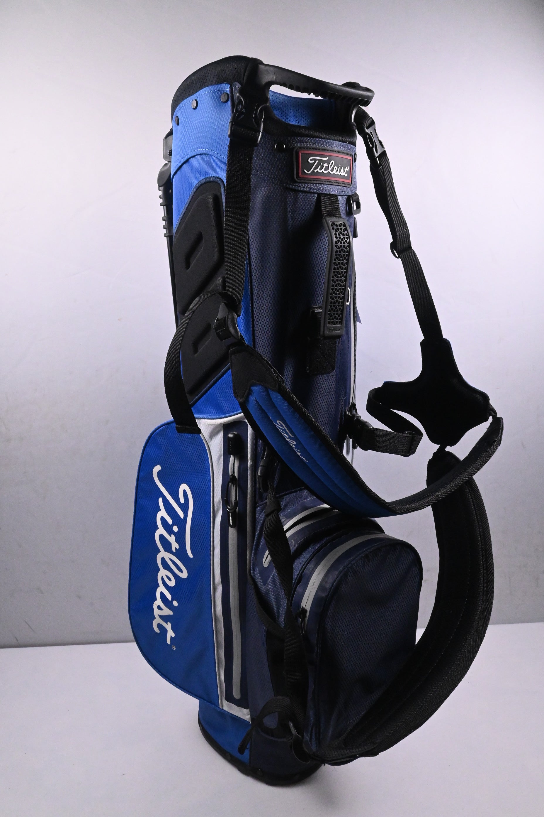 Titleist Players 4 StaDry Stand Bag / 4-Way Divider / Blue, White
