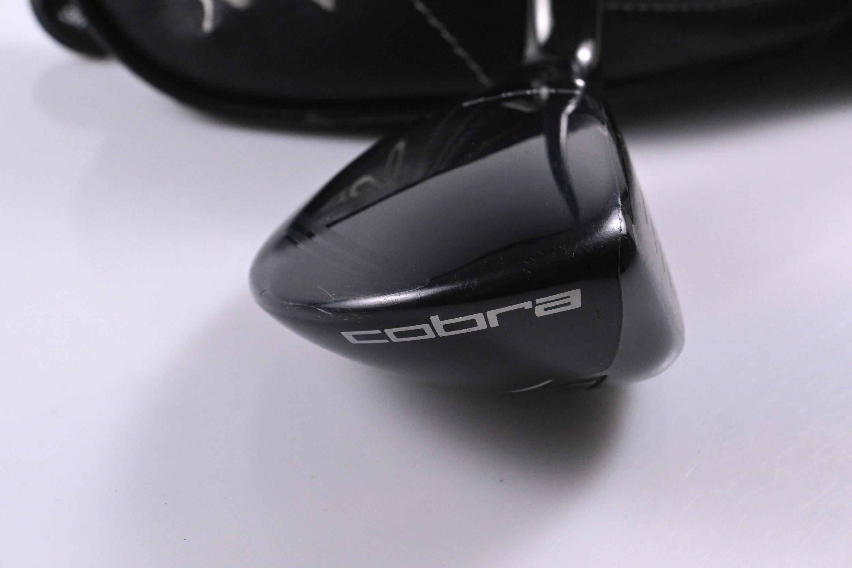 Cobra King F7 #3-4 Hybrid / 19-22 Degree / Regular Flex Fujikura Pro 75 Shaft