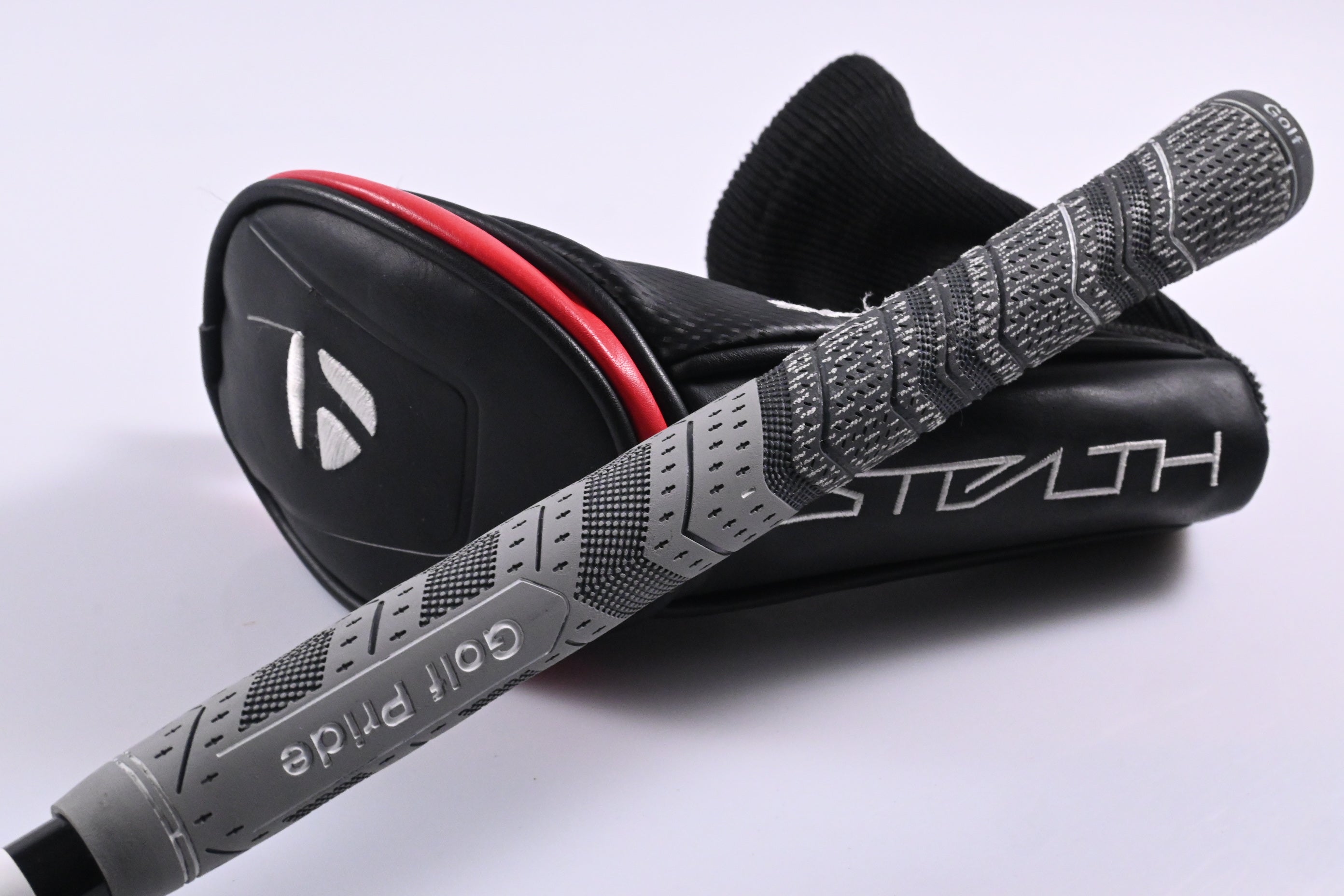 Taylormade Stealth #3 Hybrid / 19 Degree / Regular Flex Fujikura Ventus Red 6