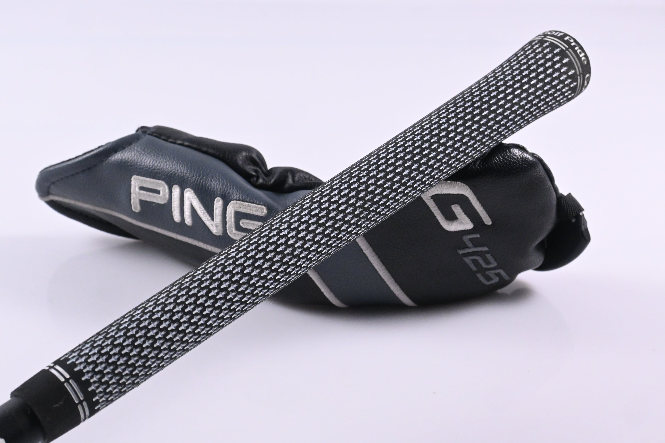 Ping G425 #3 Hybrid / 19 Degree / Regular Flex Ping Alta CB Slate 70 Shaft