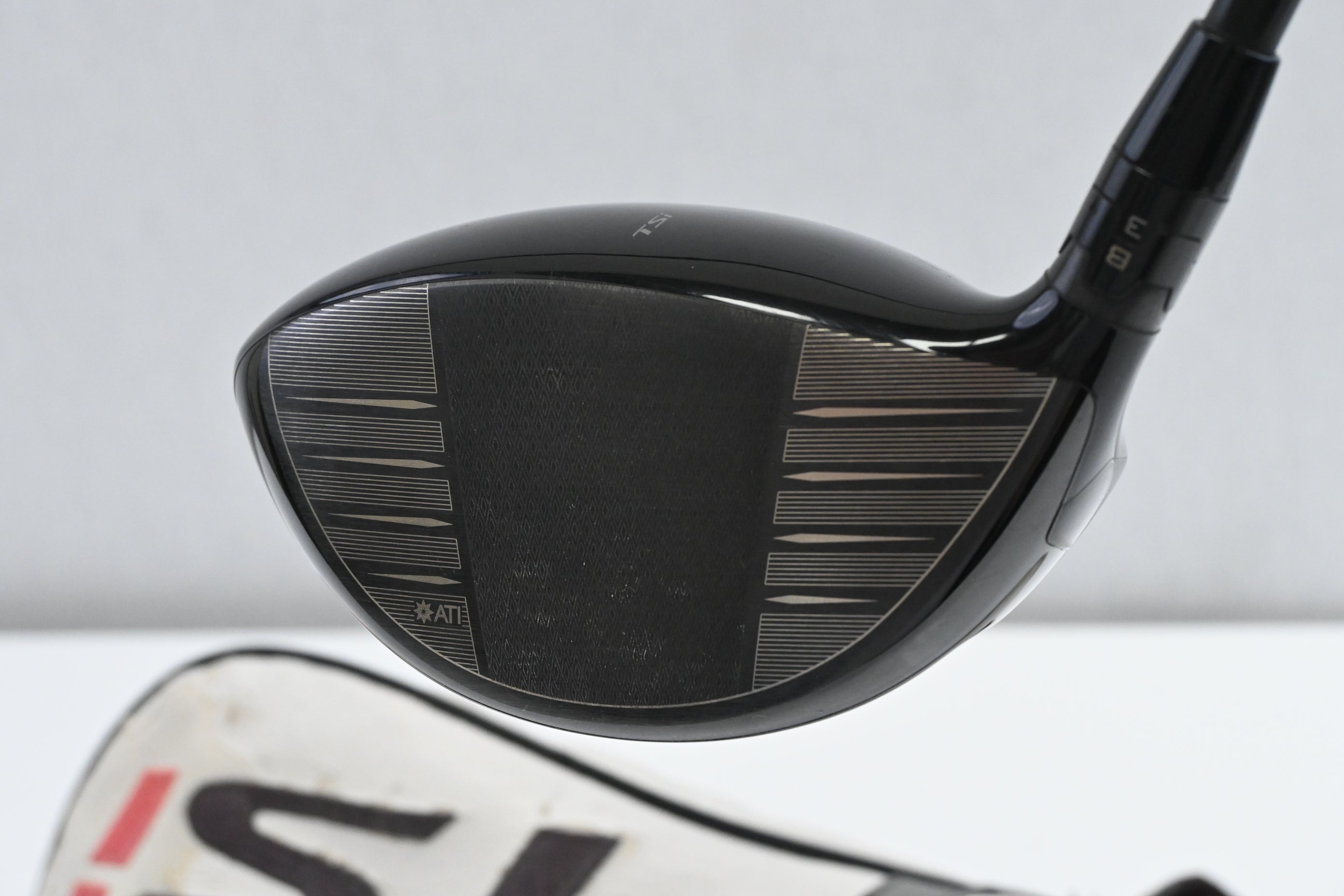 Titleist TSi2 Driver / 10 Degree / Regular Flex Kuro Kage Black 50 Shaft