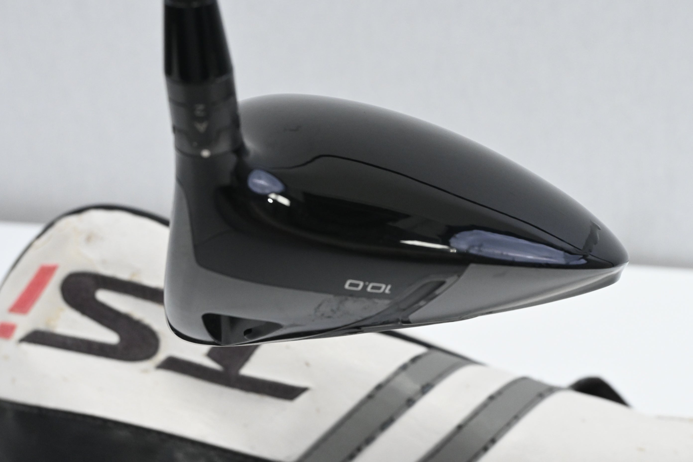 Titleist TSi2 Driver / 10 Degree / Regular Flex Kuro Kage Black 50 Shaft