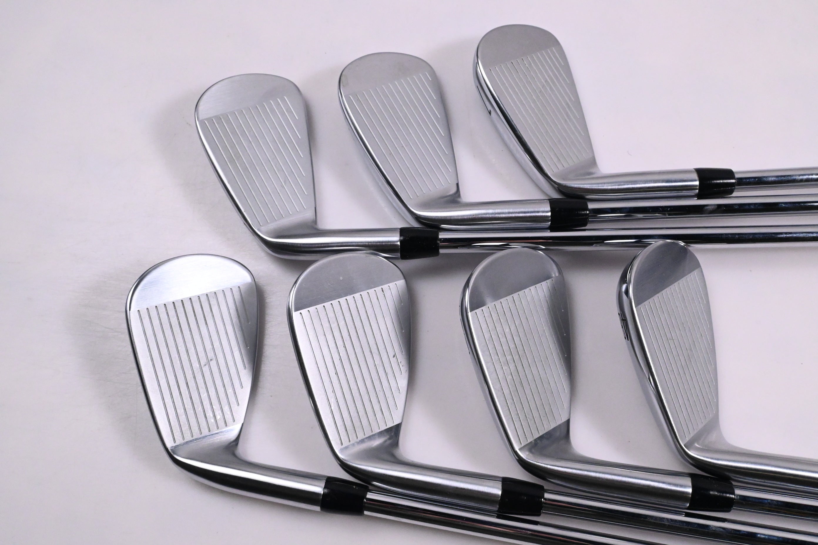 Titleist T200 2021 Irons / 5-PW+GW / Stiff Flex AMT Black S300 Shafts