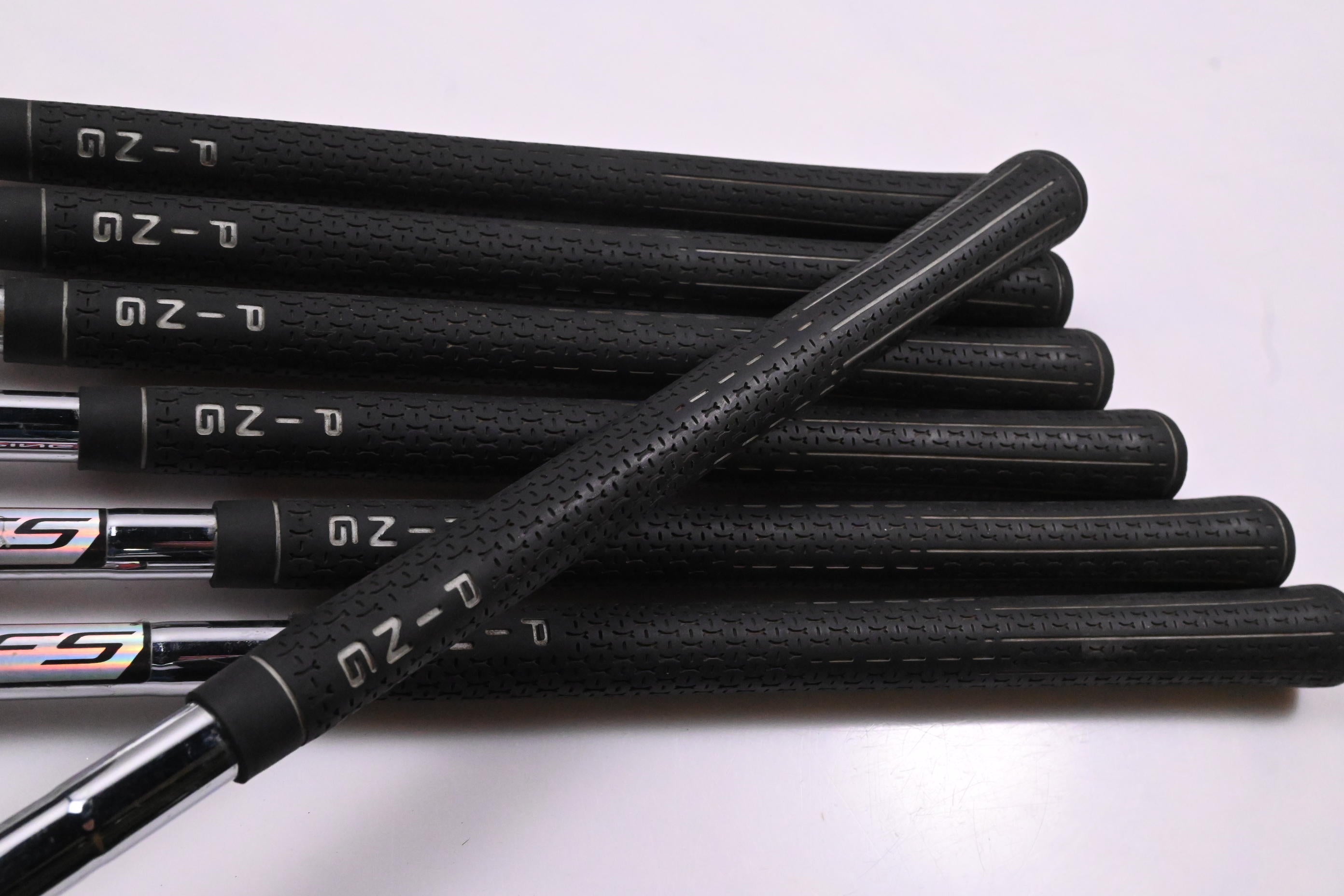 Ping G25 Irons / 5-PW+SW / Black Dot / Regular Flex Ping CFS Steel Shafts