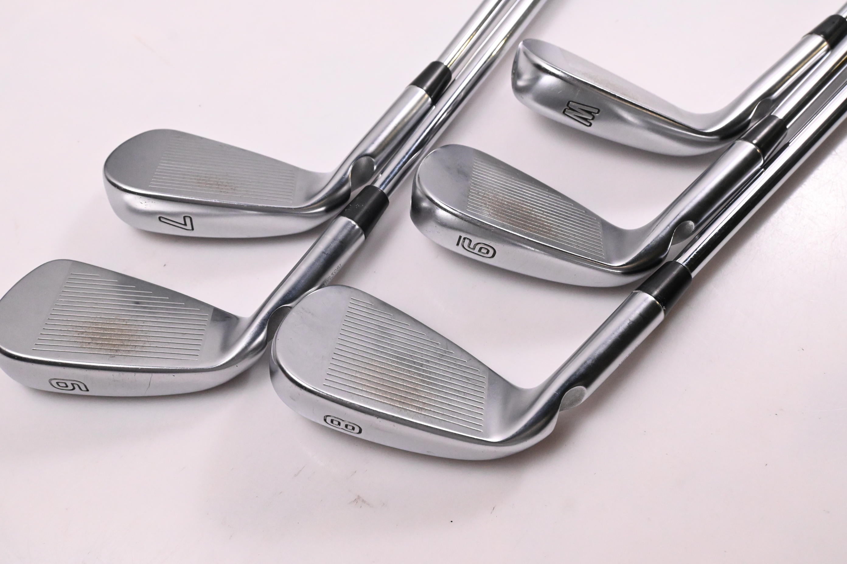 Ping i525 Irons / 6-PW / Gold Dot / Regular Flex Ping Steel Shafts