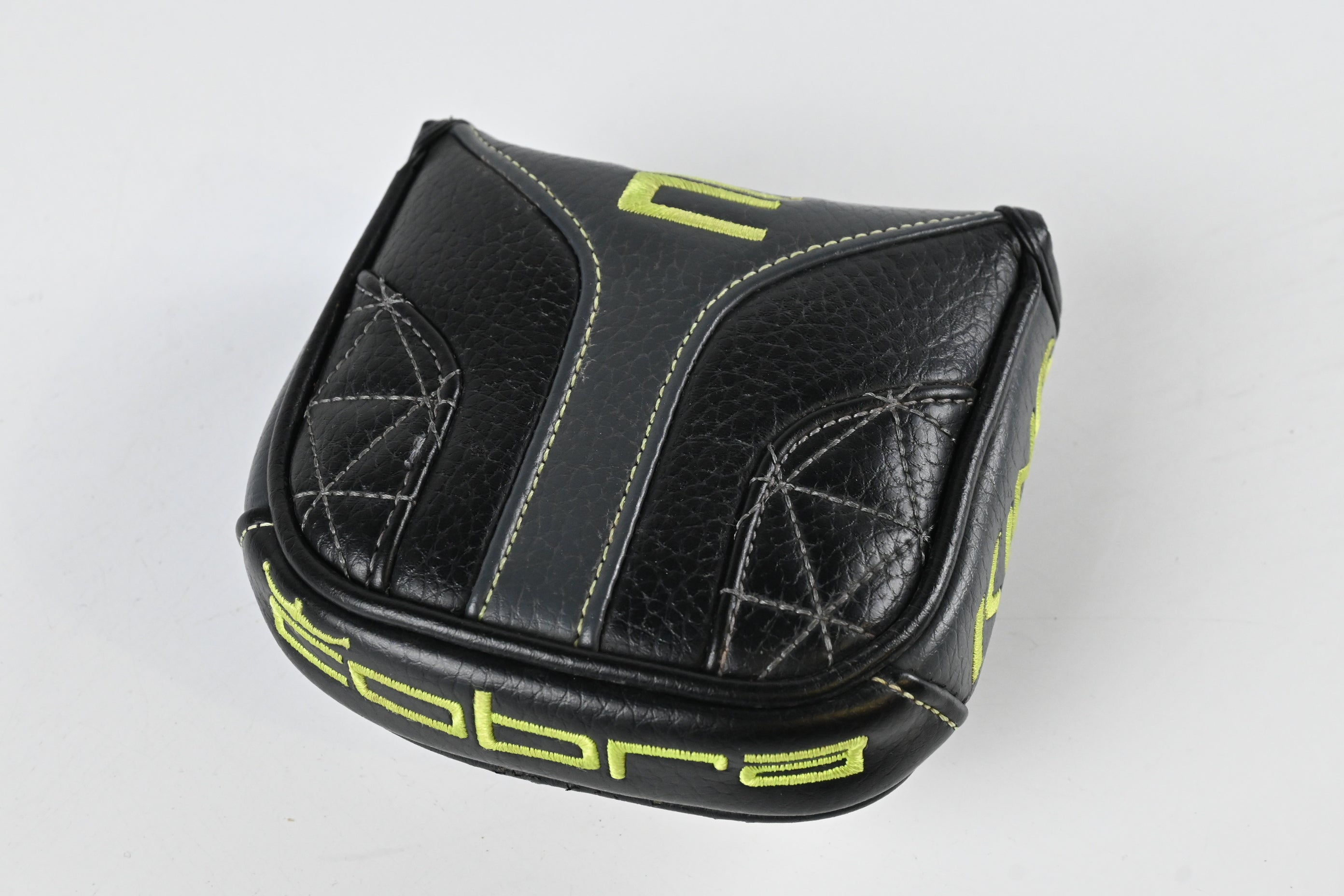 Cobra King Vintage Nova Putter / 35 Inch