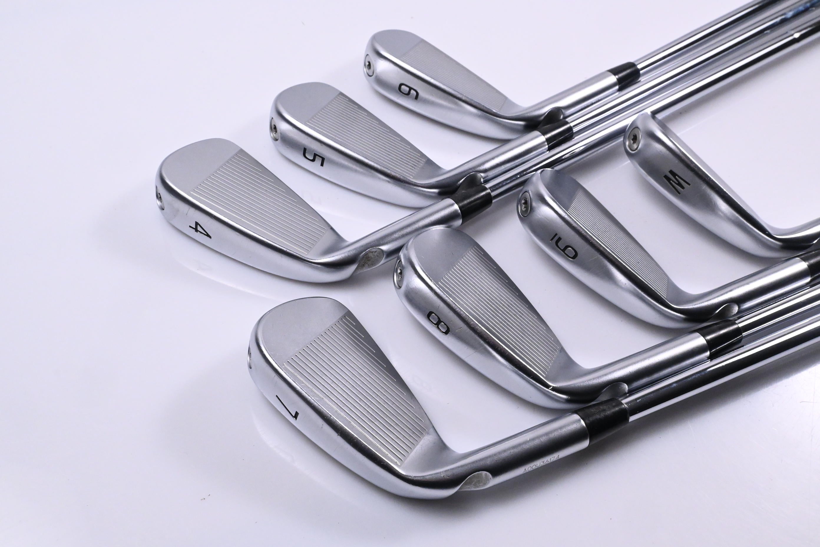 Ping i230 Irons / 4-PW / Green Dot / Stiff Flex Dynamic Gold 120 S300 Shafts