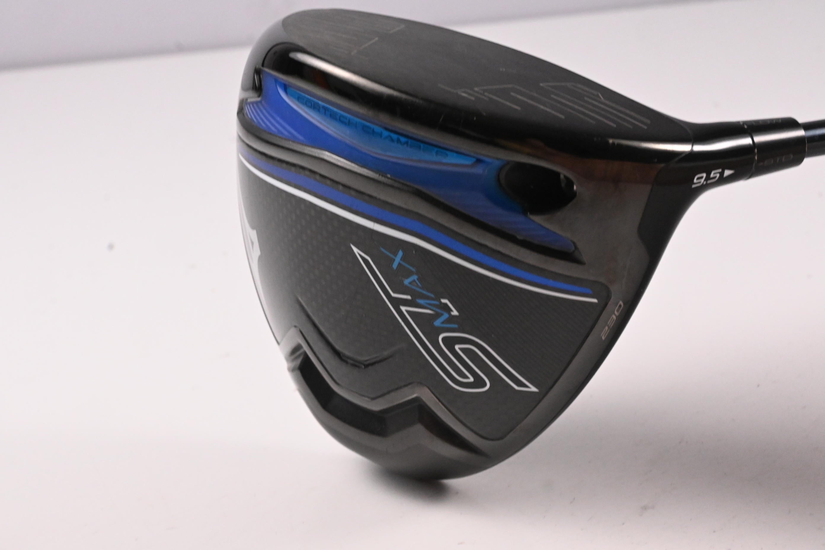Mizuno ST-Max 230 Driver / 9.5 Degree / Regular Flex UST LinQ Red 5 M40X Shaft